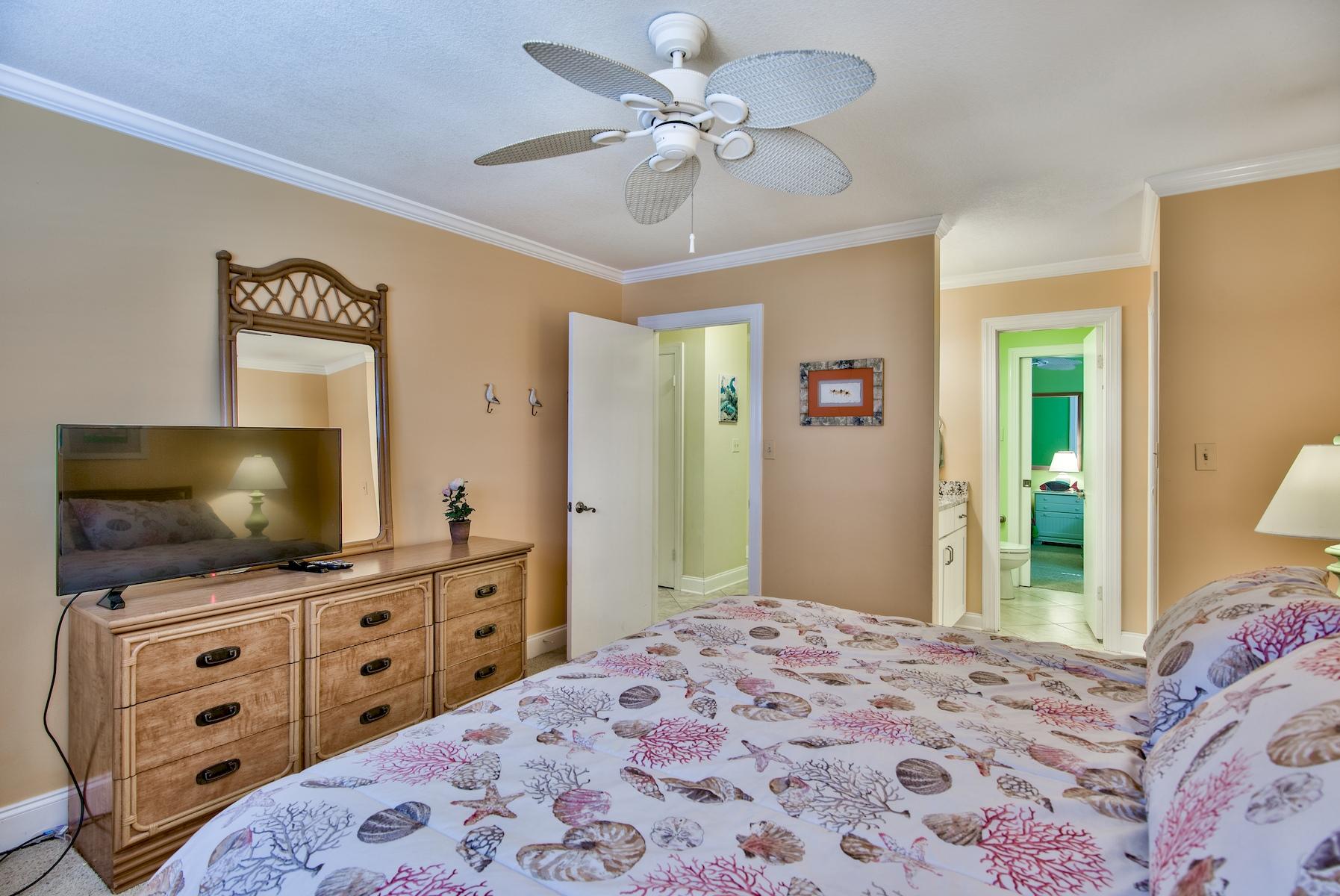 SEASCAPE CONDO FAIRWAYS AT - Residential