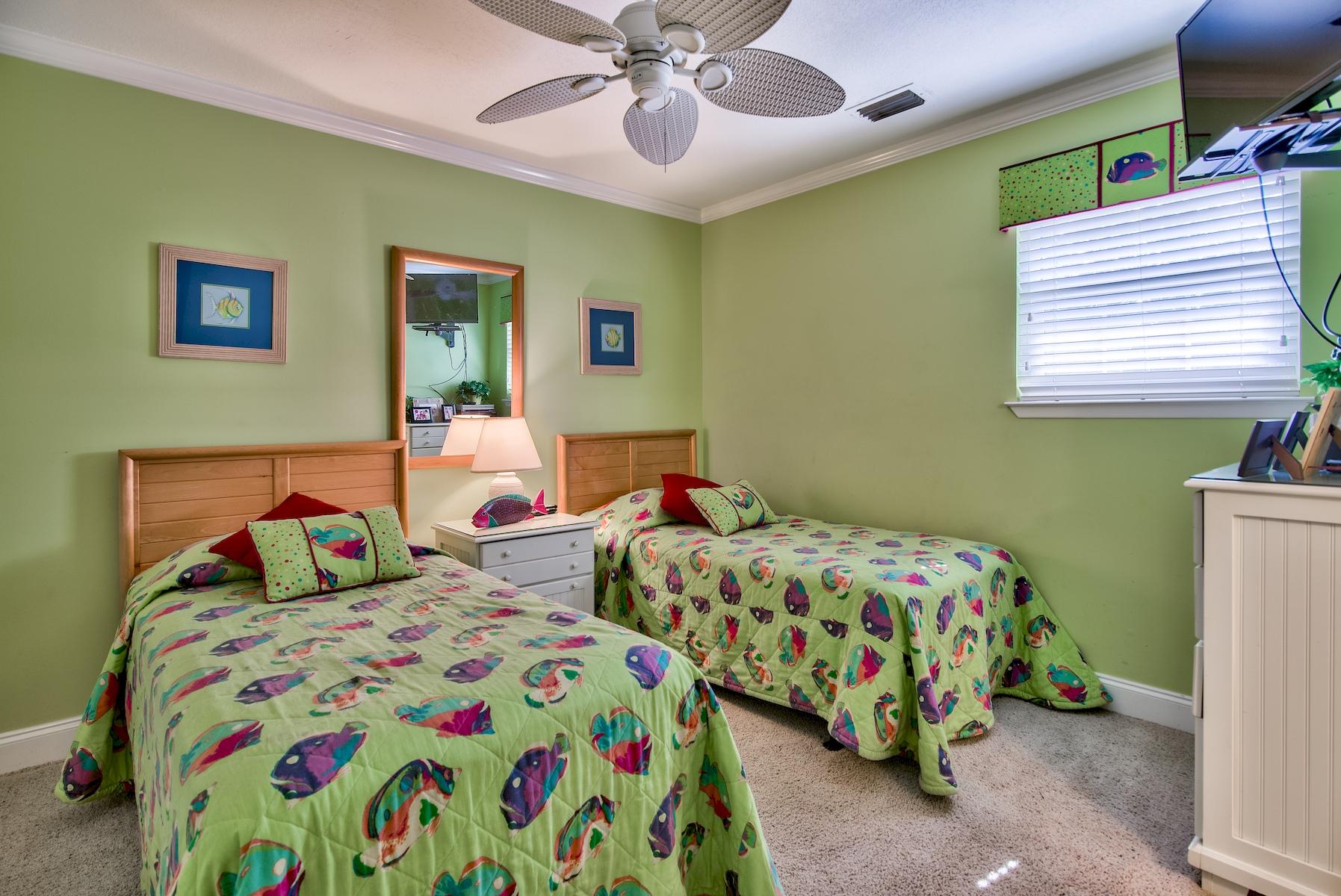 SEASCAPE CONDO FAIRWAYS AT - Residential