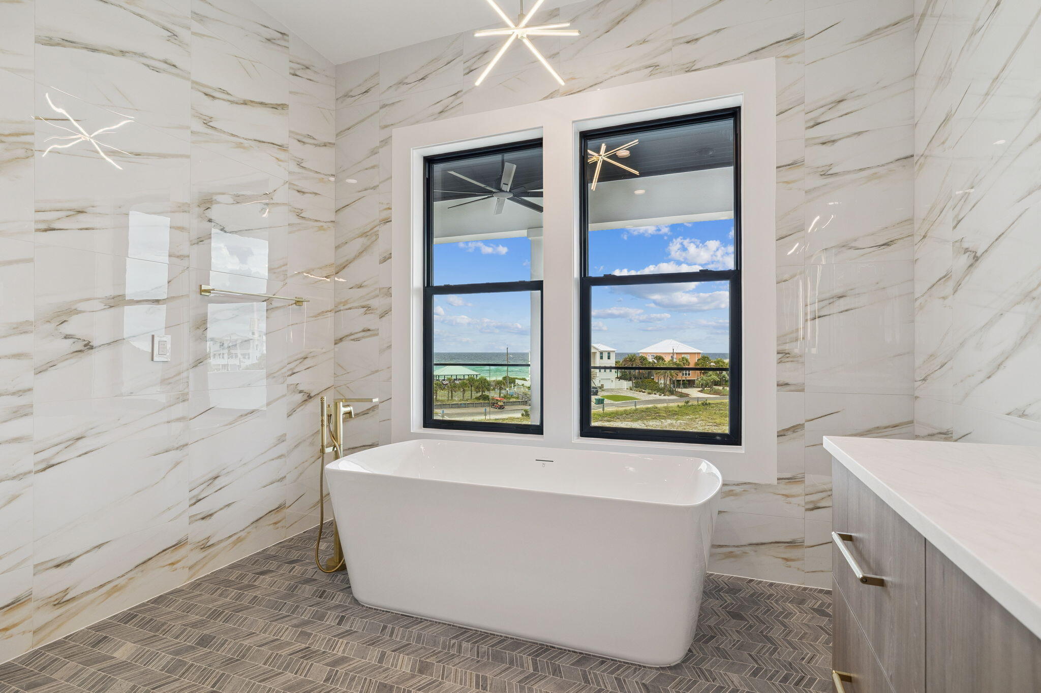 GULF PINES 3RD ADDN - Residential