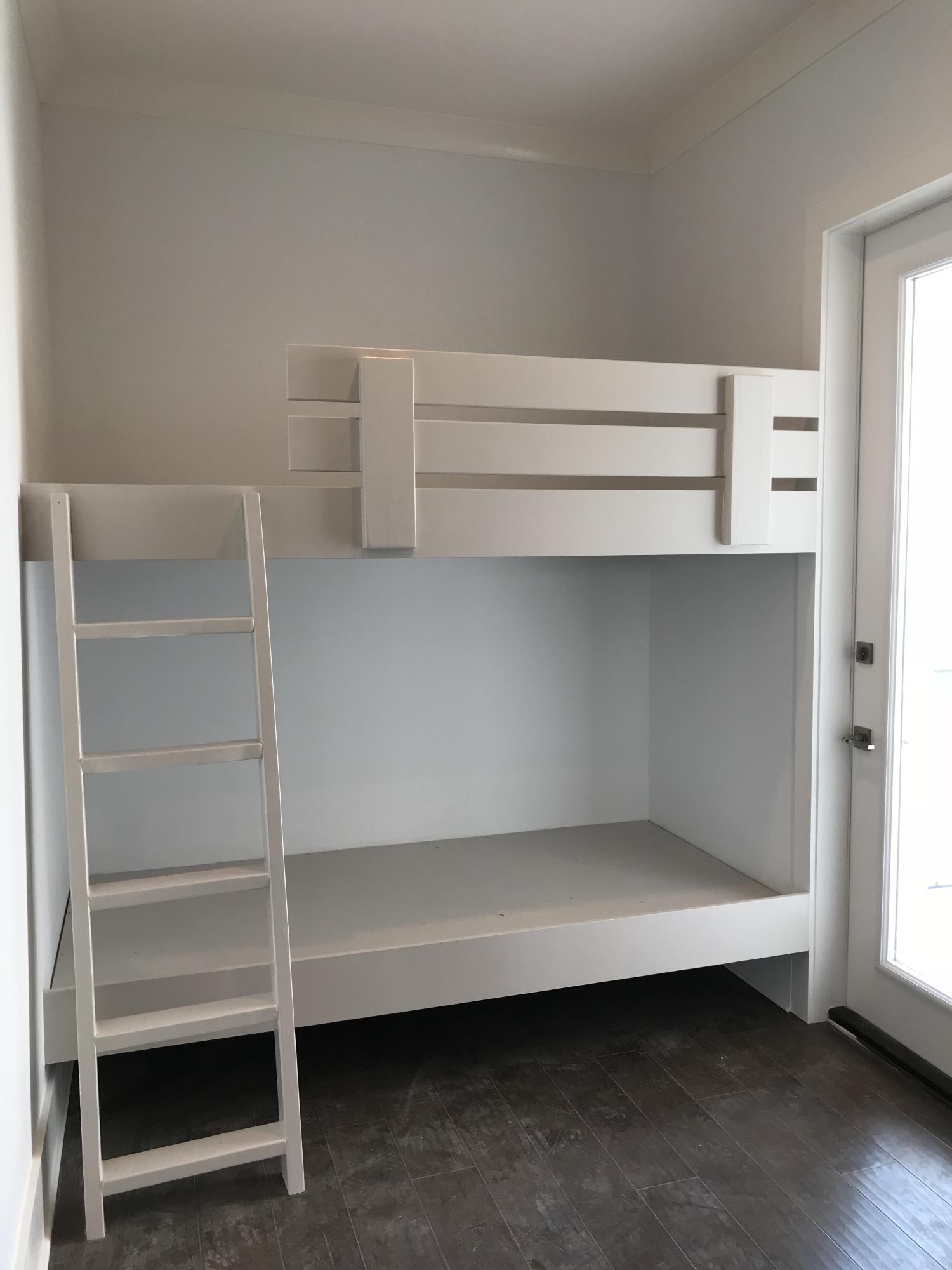 The Retreat at Miramar - Residential