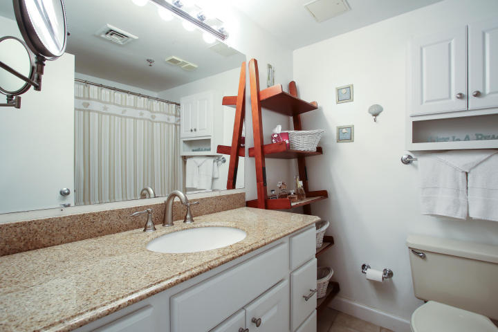 PIRATES BAY PH 1 - Residential