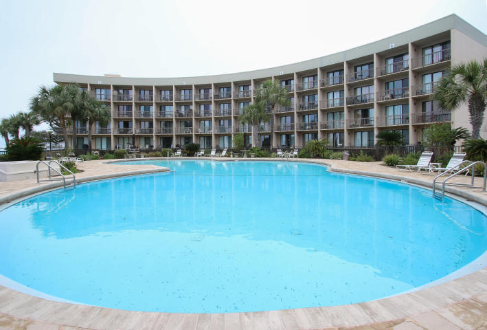 PIRATES BAY PH 1 - Residential