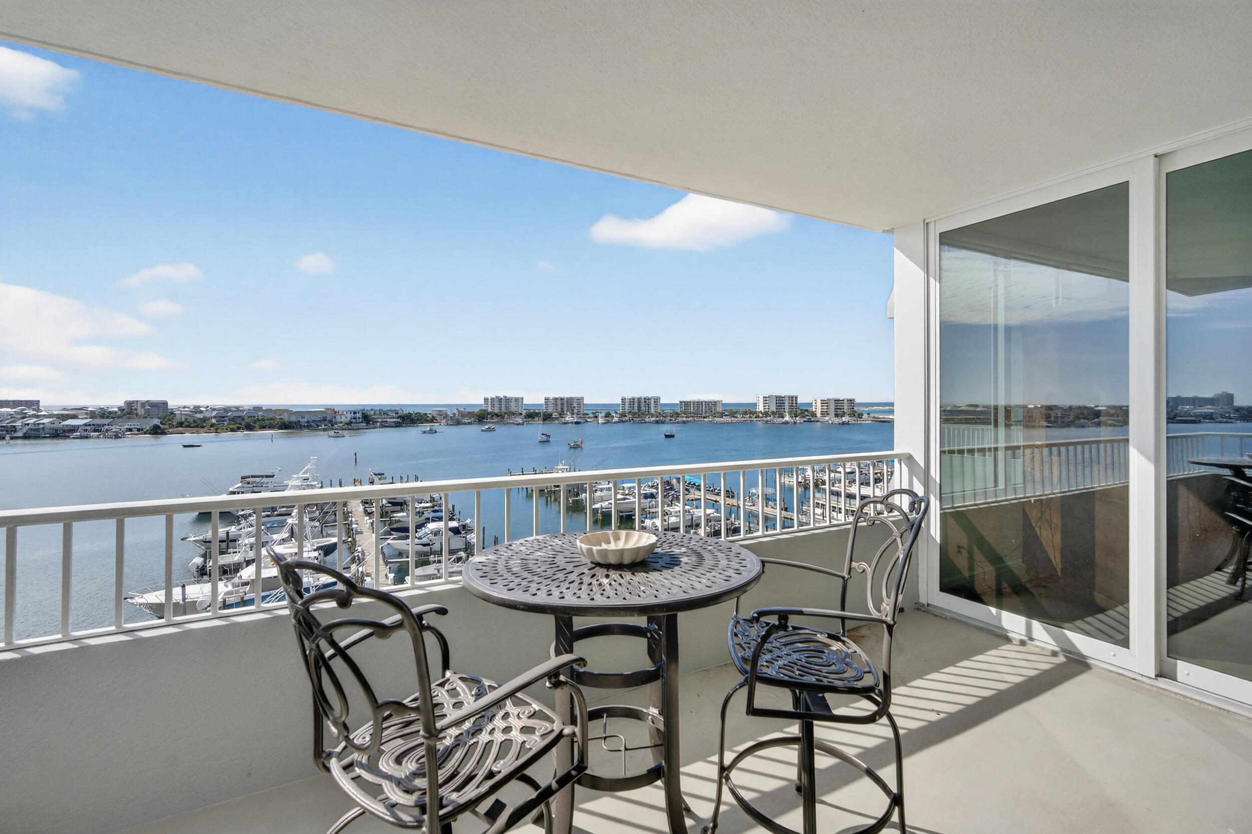 DESTIN YACHT CLUB - Residential