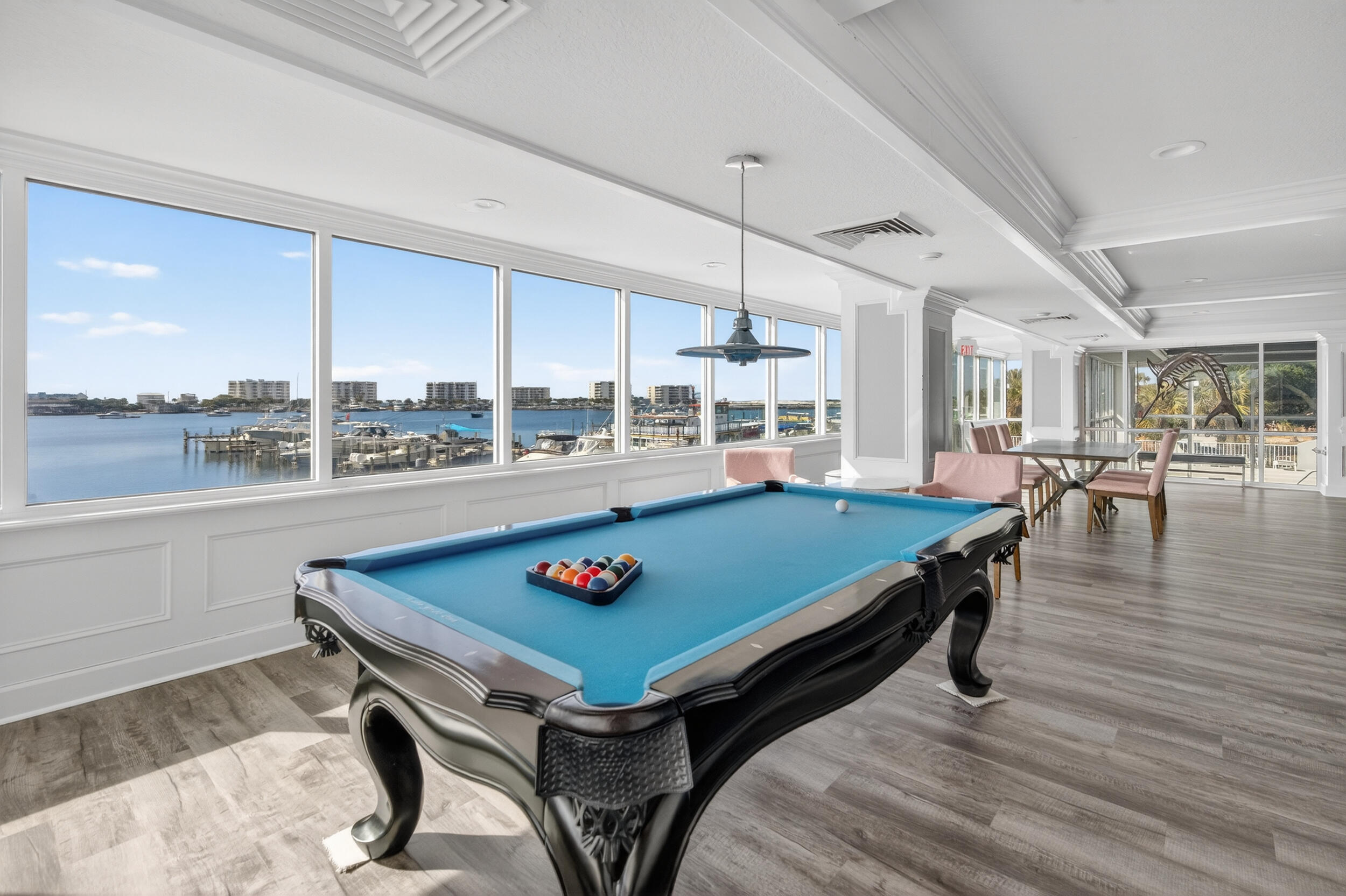 DESTIN YACHT CLUB - Residential