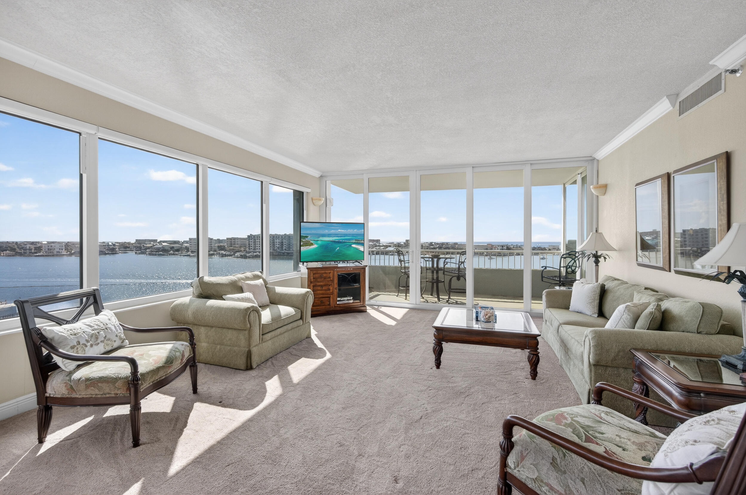 DESTIN YACHT CLUB - Residential