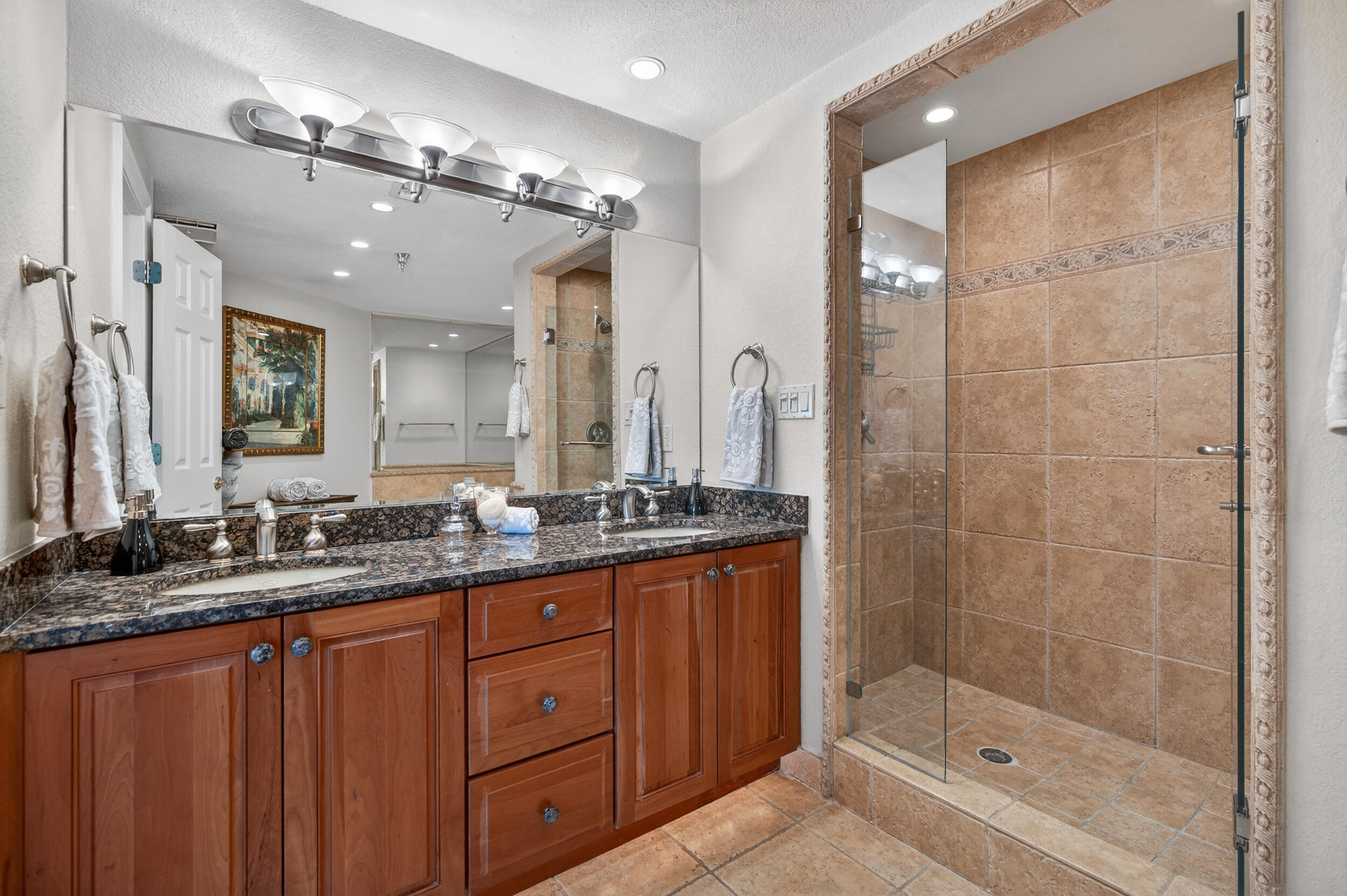 DESTIN YACHT CLUB - Residential