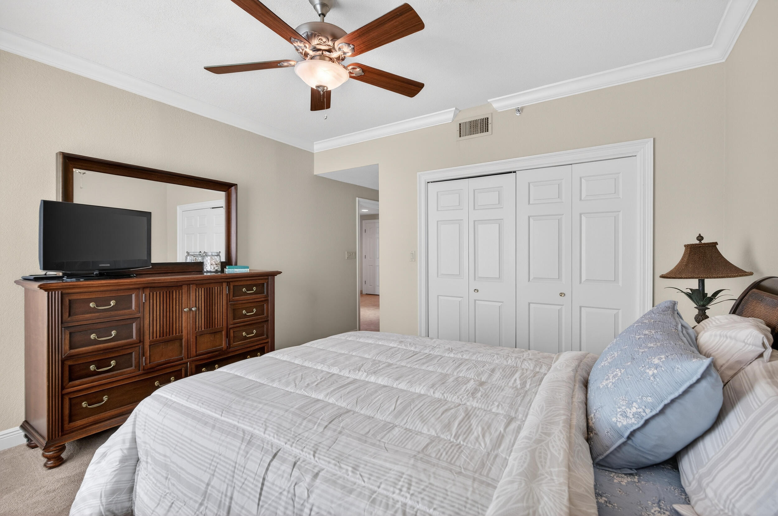 DESTIN YACHT CLUB - Residential