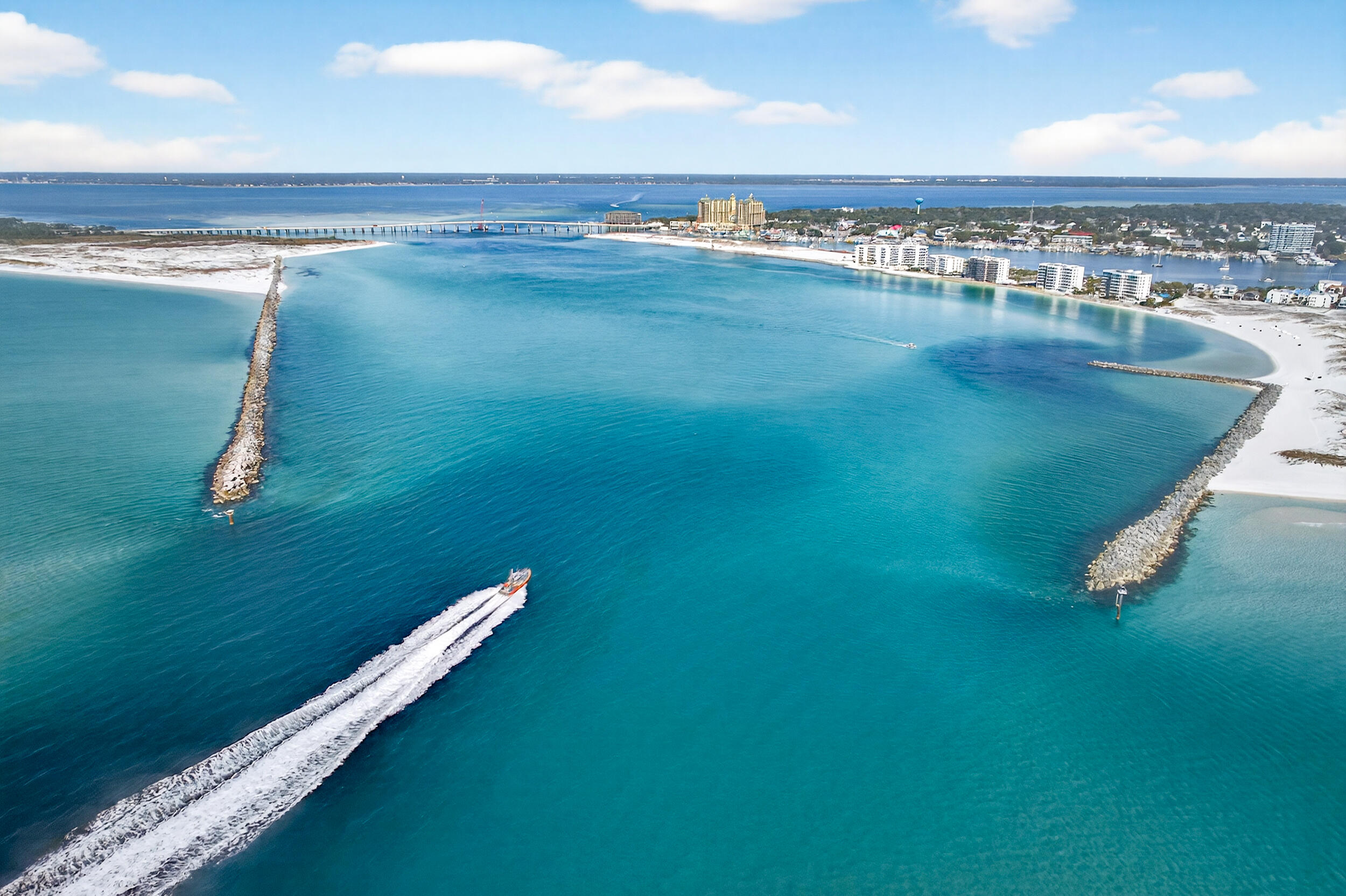 DESTIN YACHT CLUB - Residential