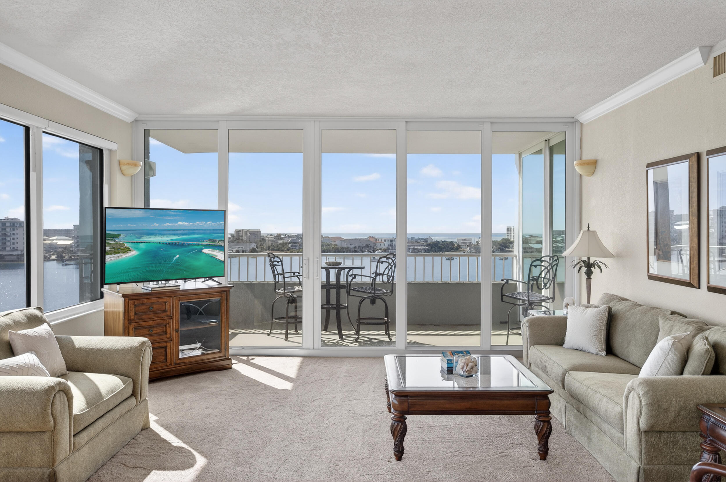 DESTIN YACHT CLUB - Residential