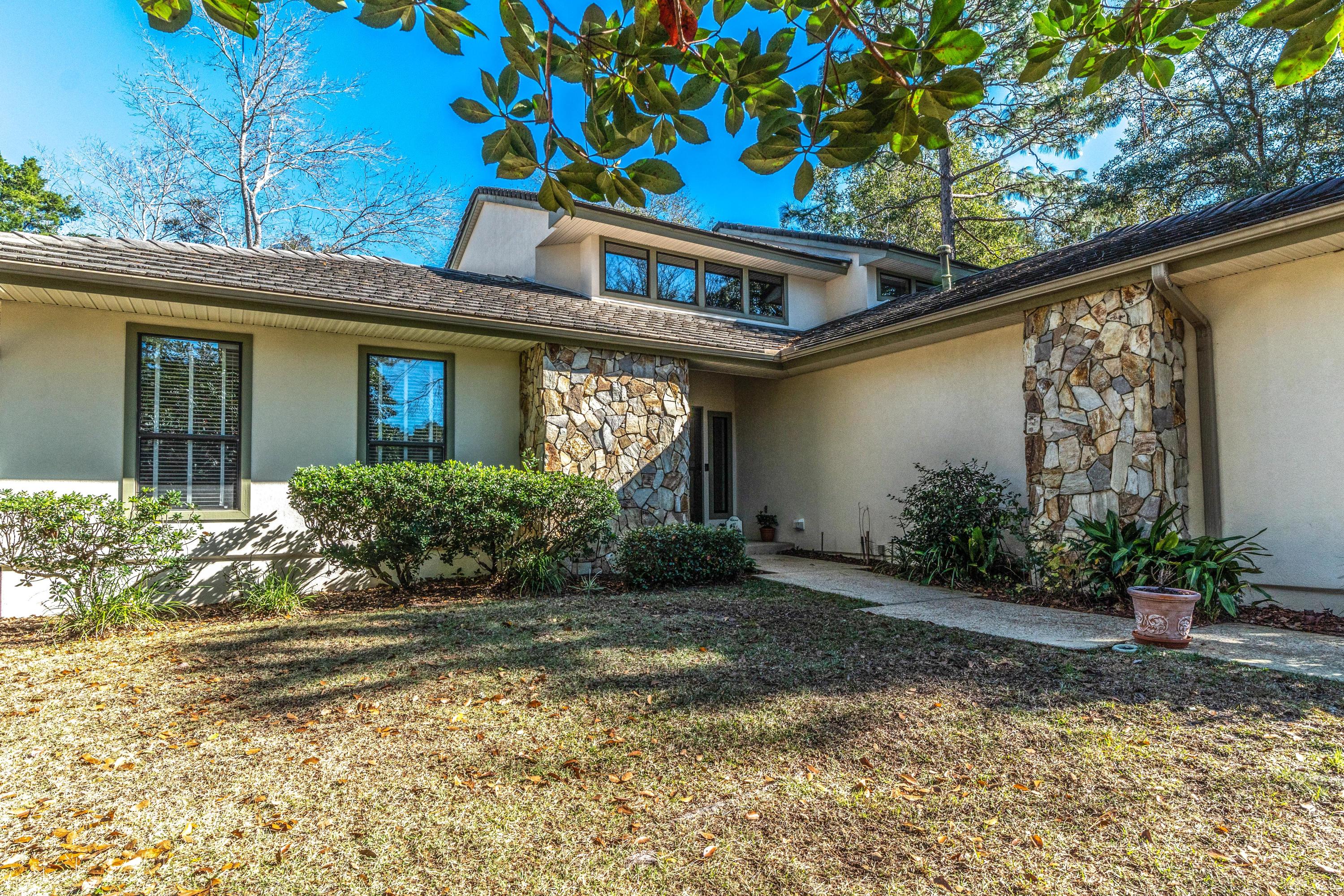 VILLAS ST ANDREWS BLUEWATER BAY - Residential