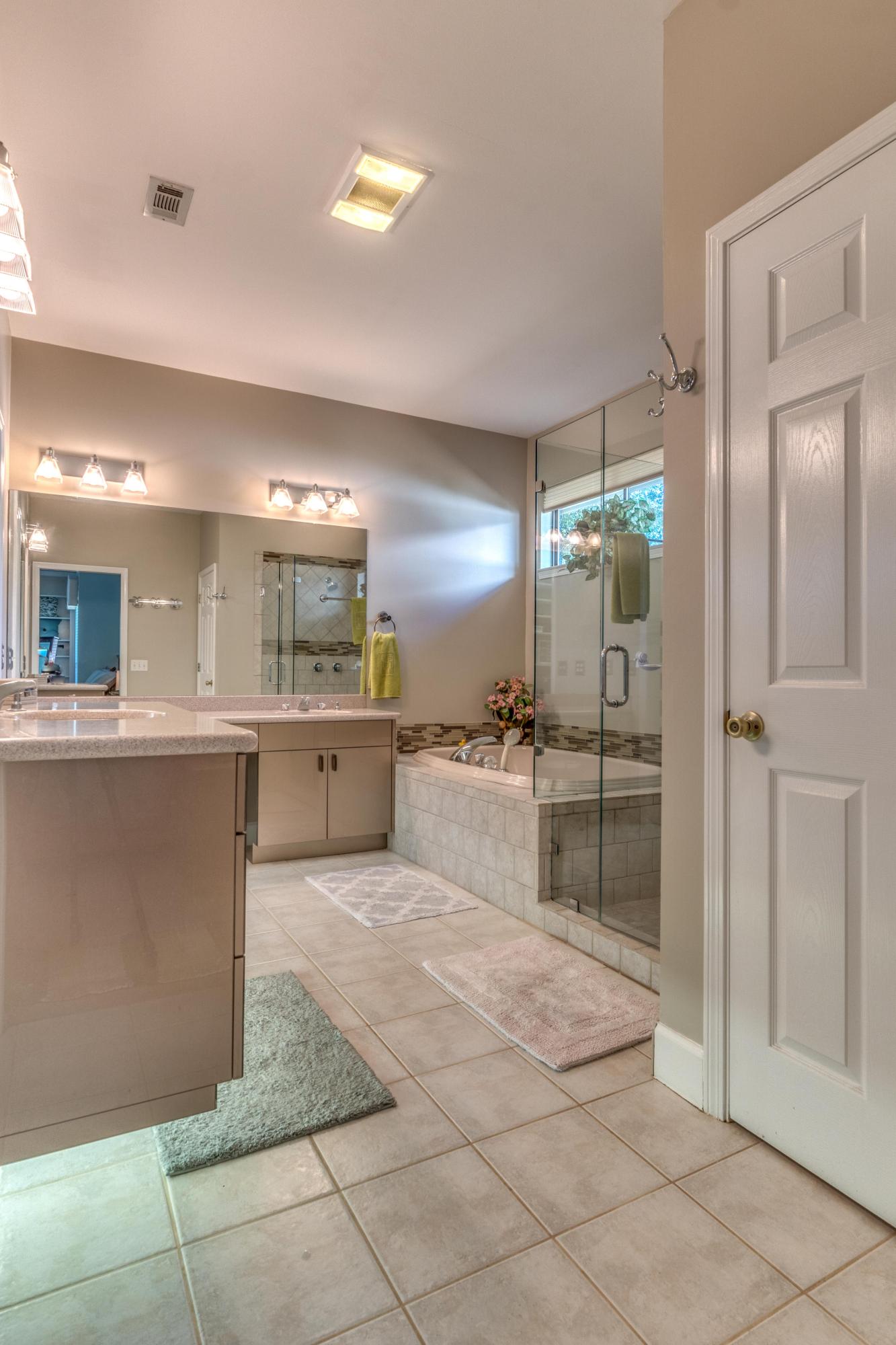 VILLAS ST ANDREWS BLUEWATER BAY - Residential