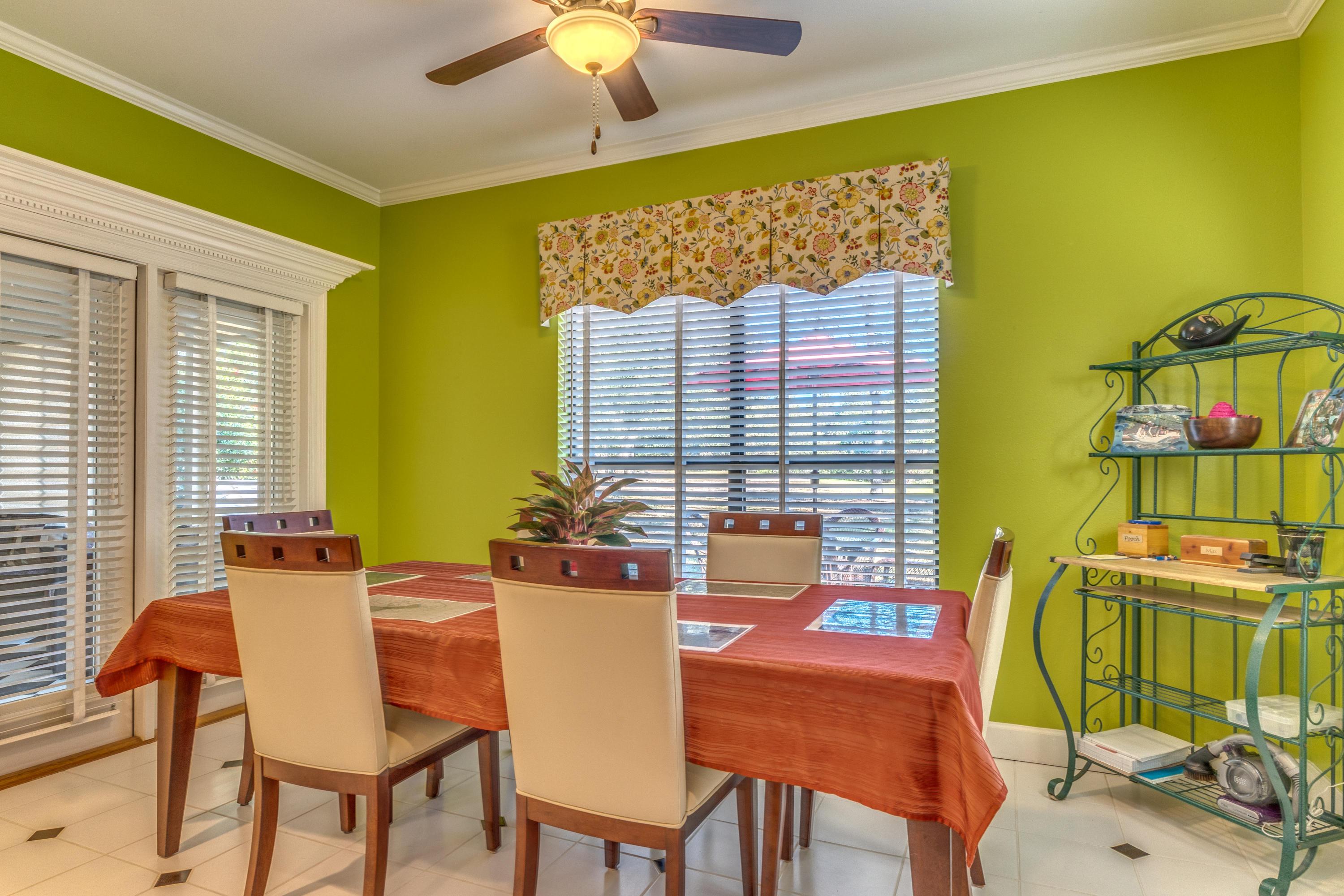 VILLAS ST ANDREWS BLUEWATER BAY - Residential