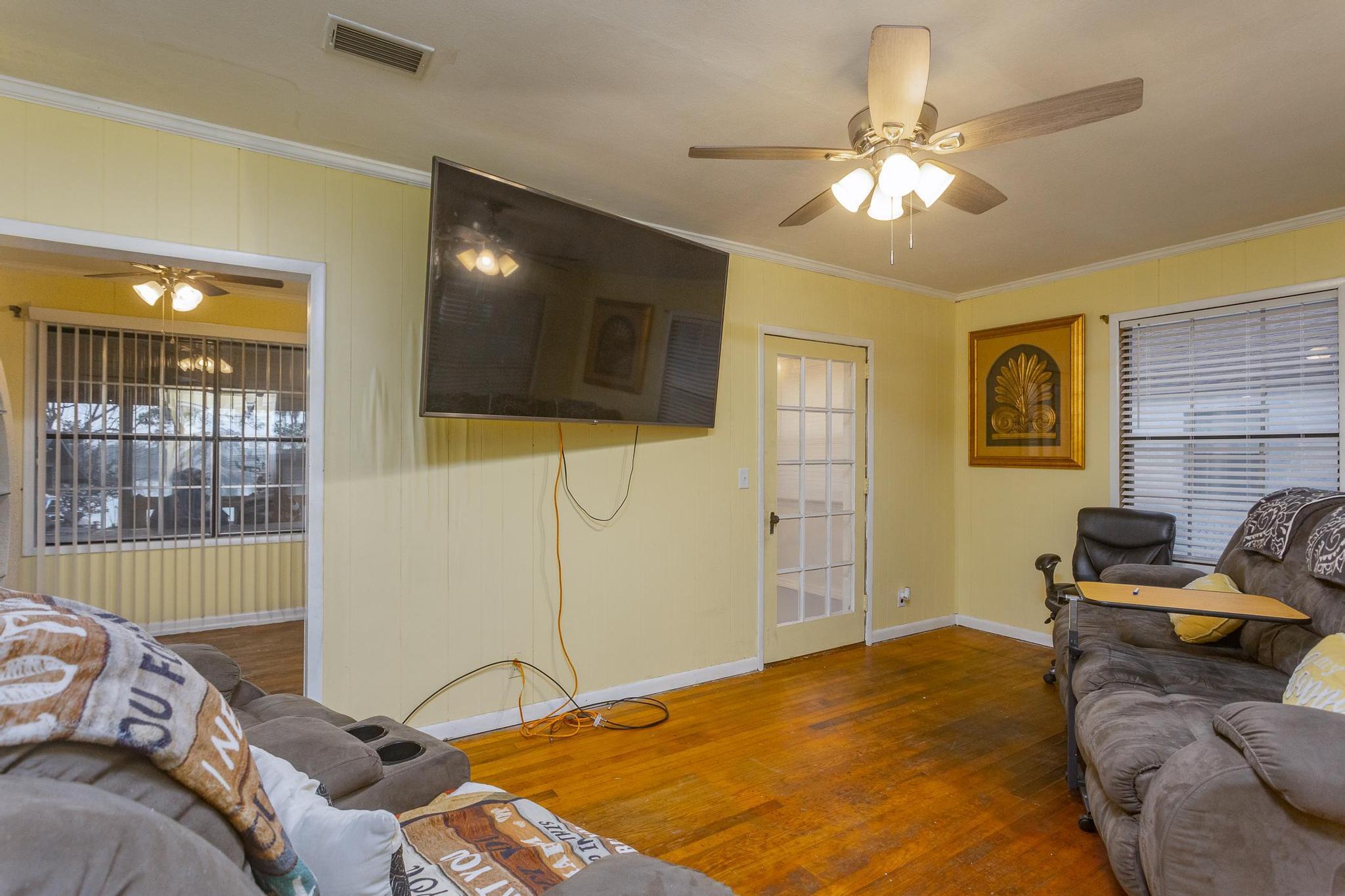 BAYVIEW HEIGHTS - Residential