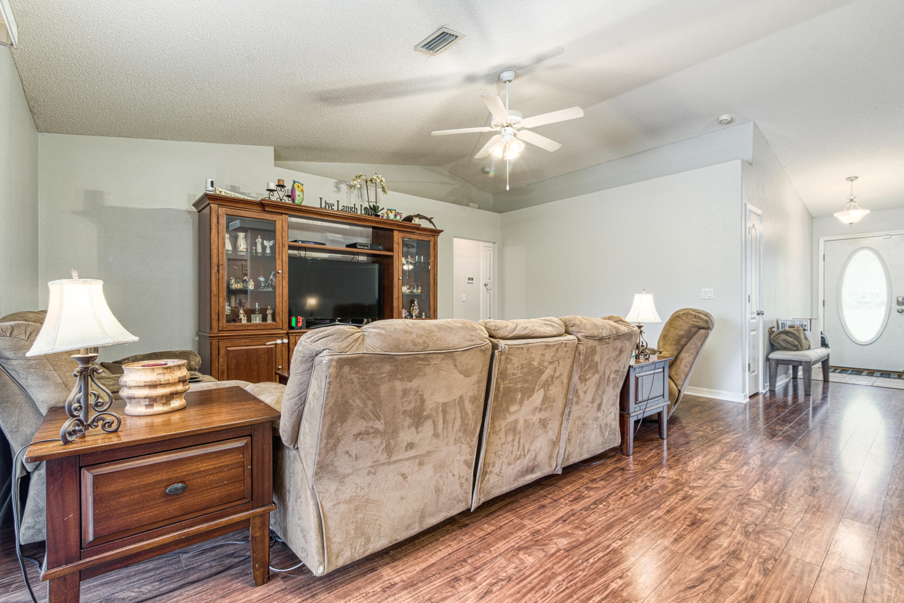 HOLLEY BY THE SEA - Residential