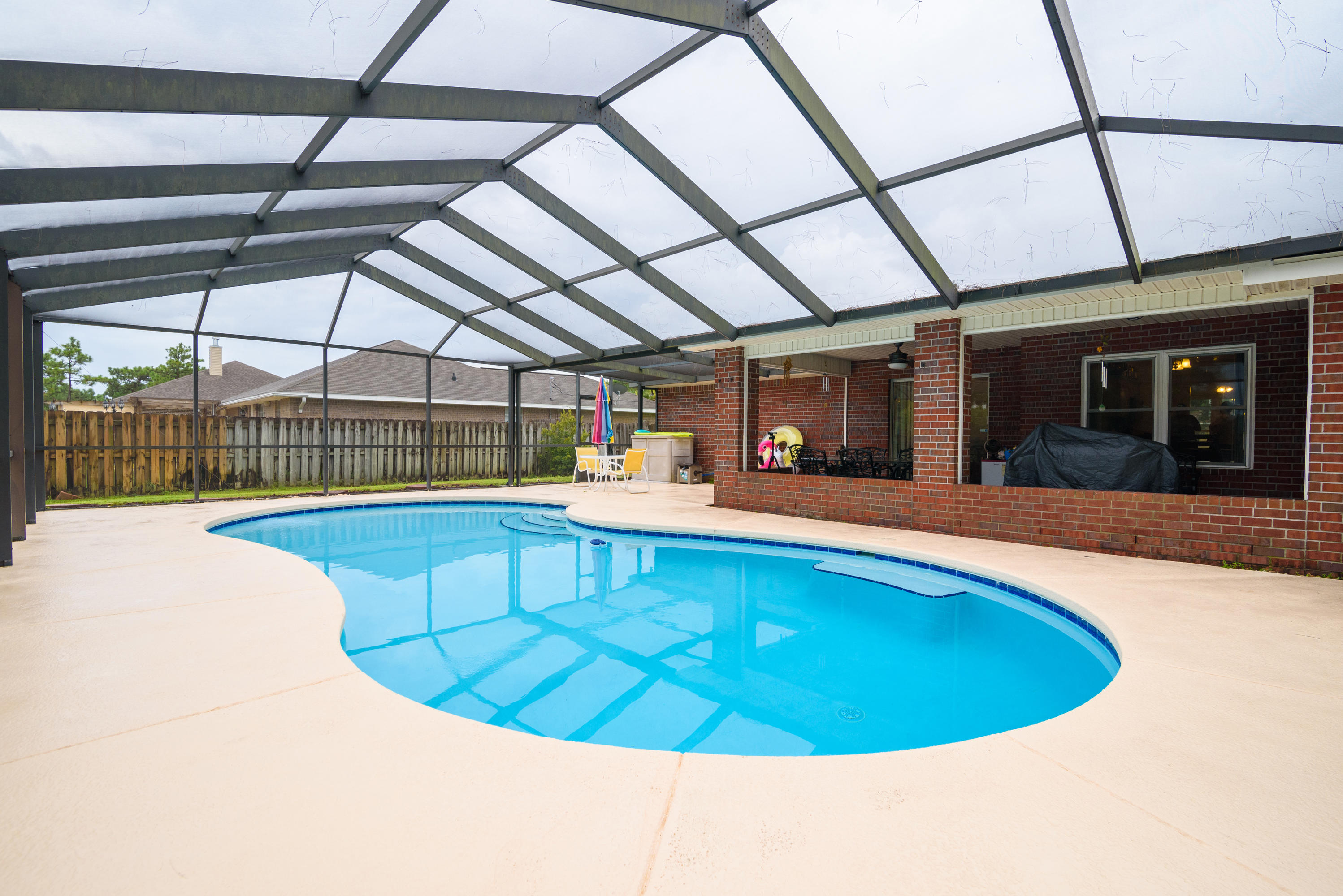 HOLLEY BY THE SEA - Residential