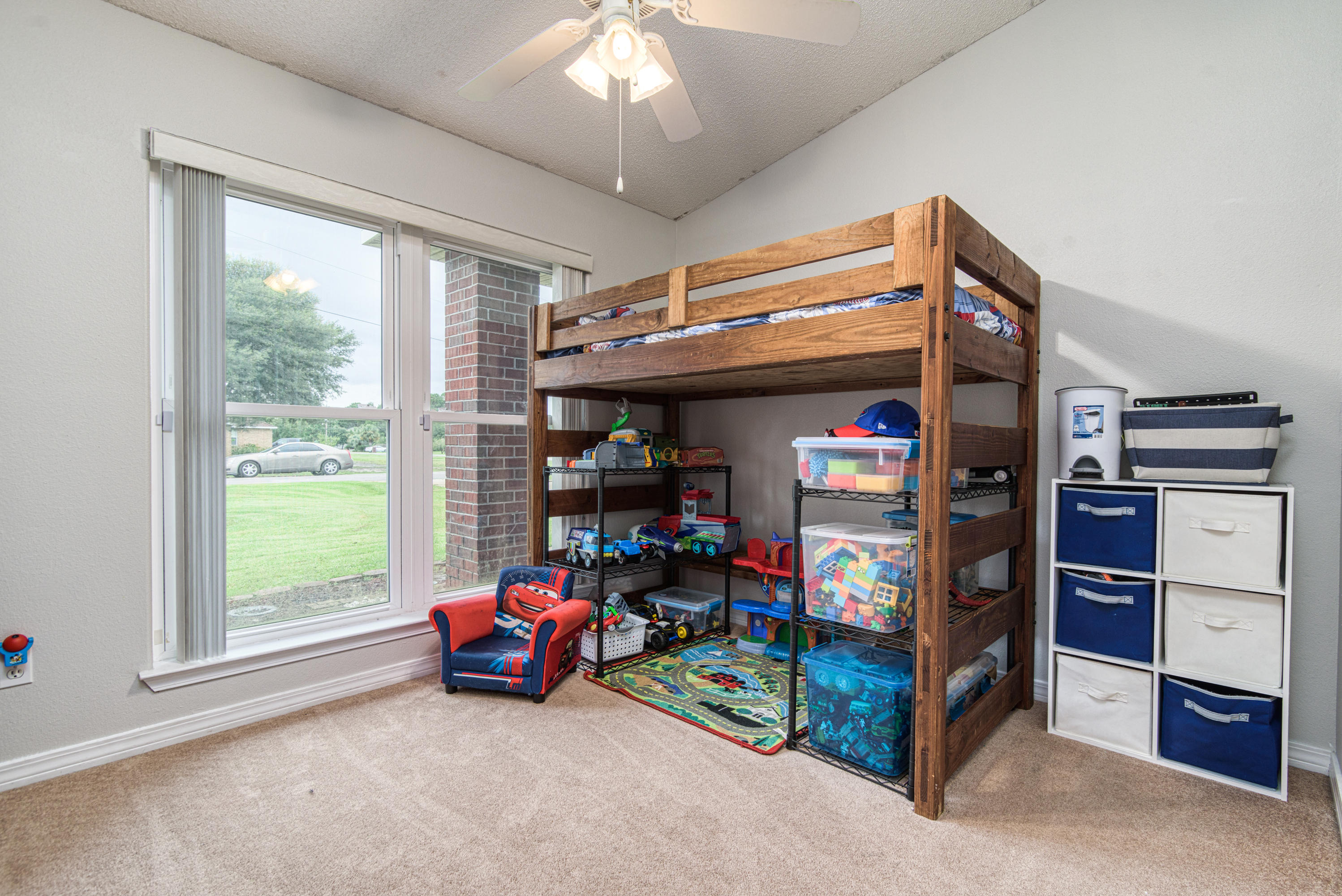 HOLLEY BY THE SEA - Residential