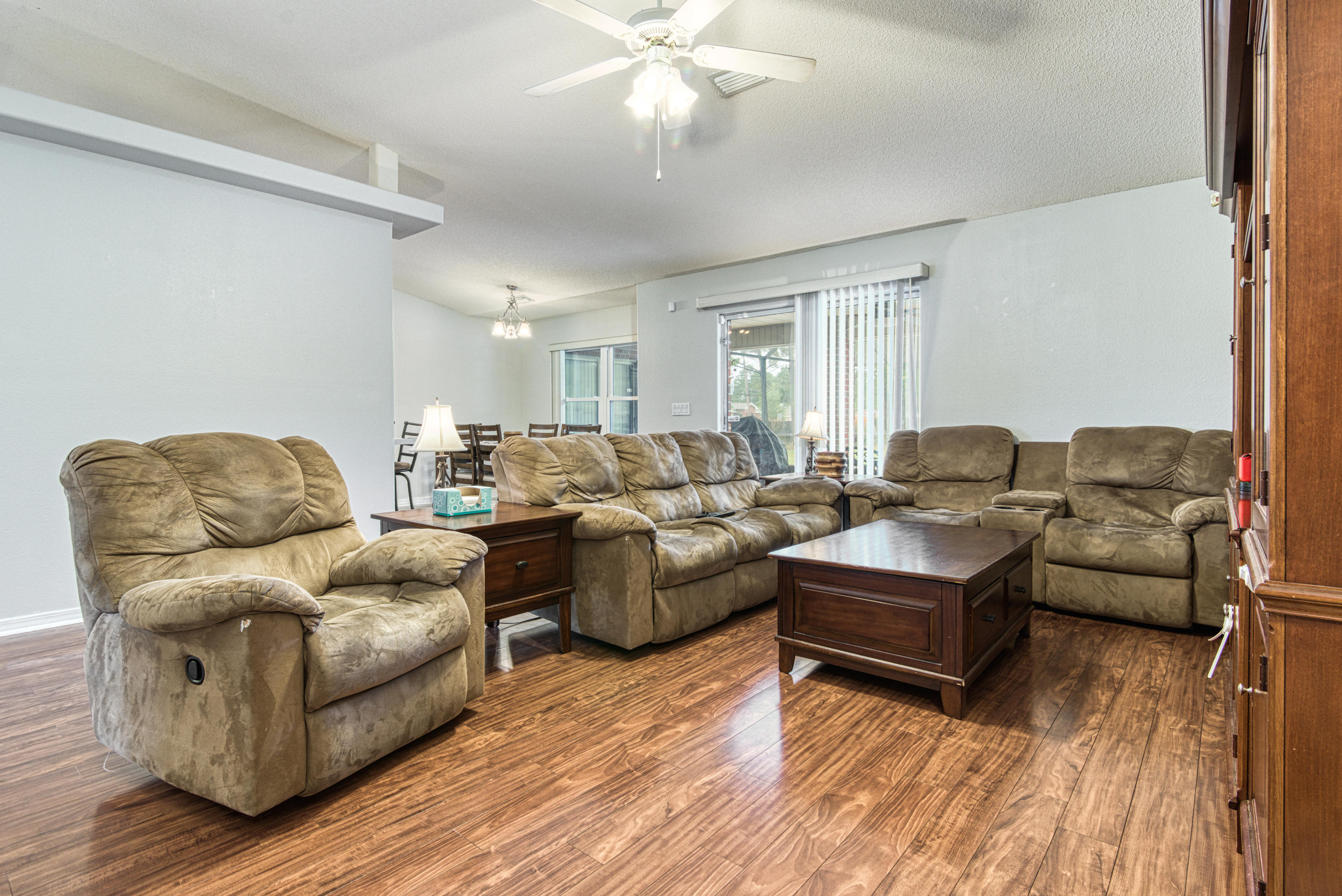 HOLLEY BY THE SEA - Residential