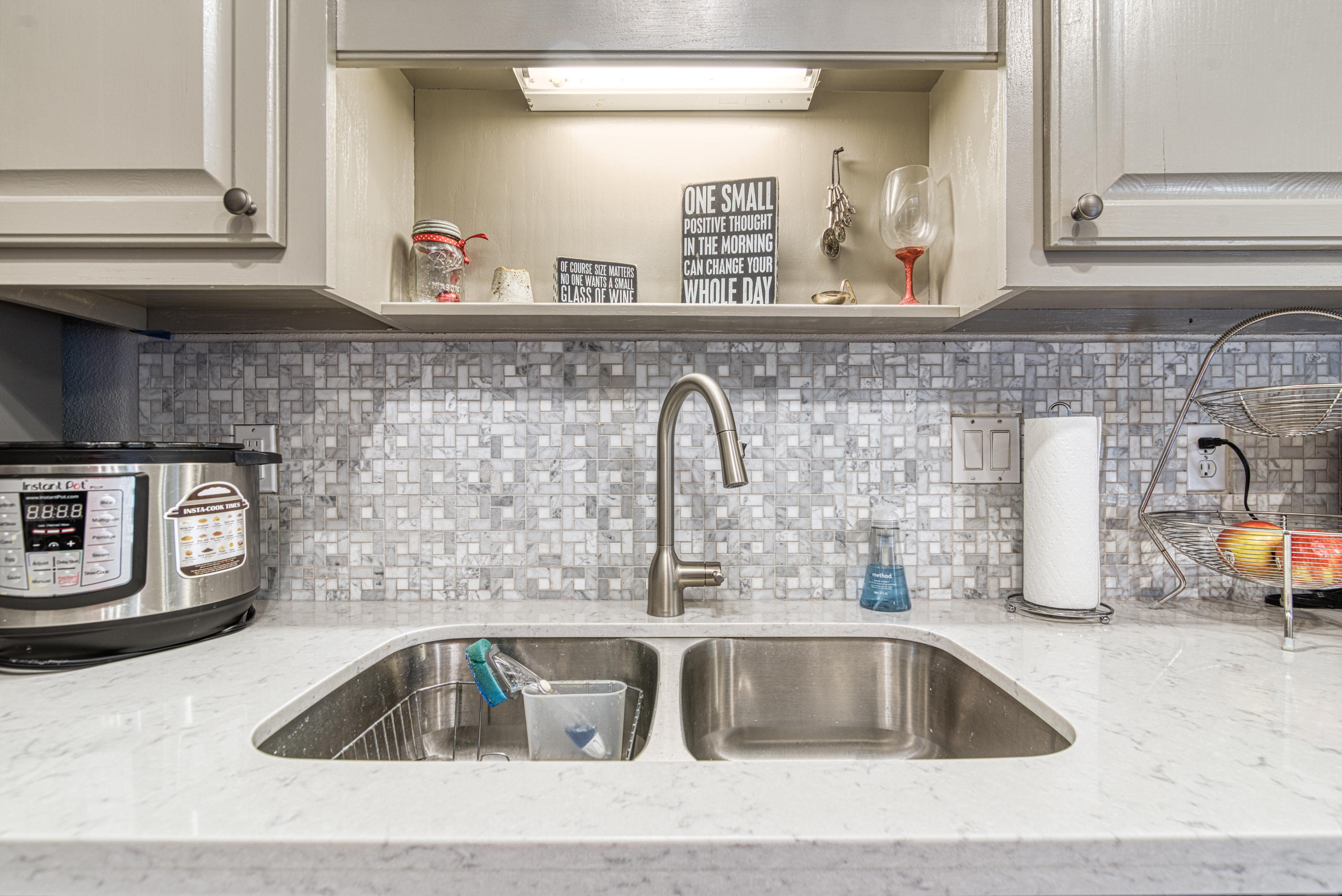 HOLLEY BY THE SEA - Residential