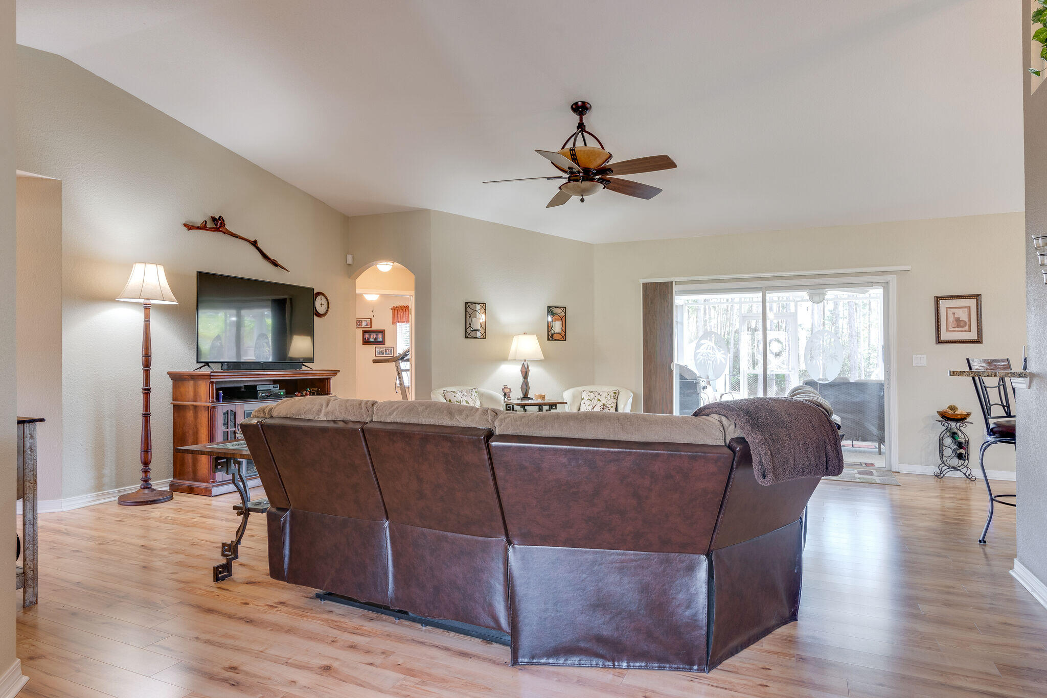 HOLLEY BY THE SEA - Residential