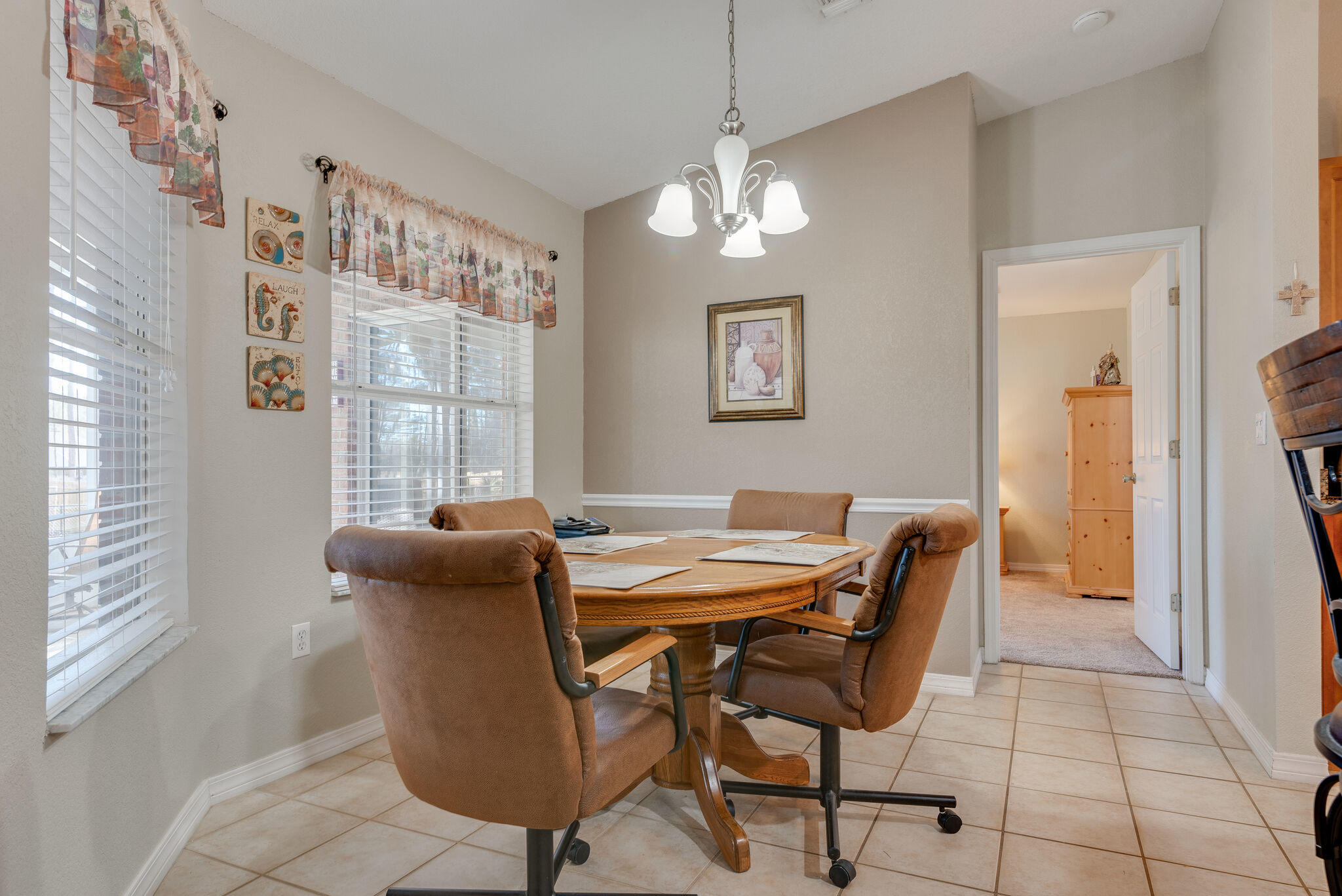 HOLLEY BY THE SEA - Residential