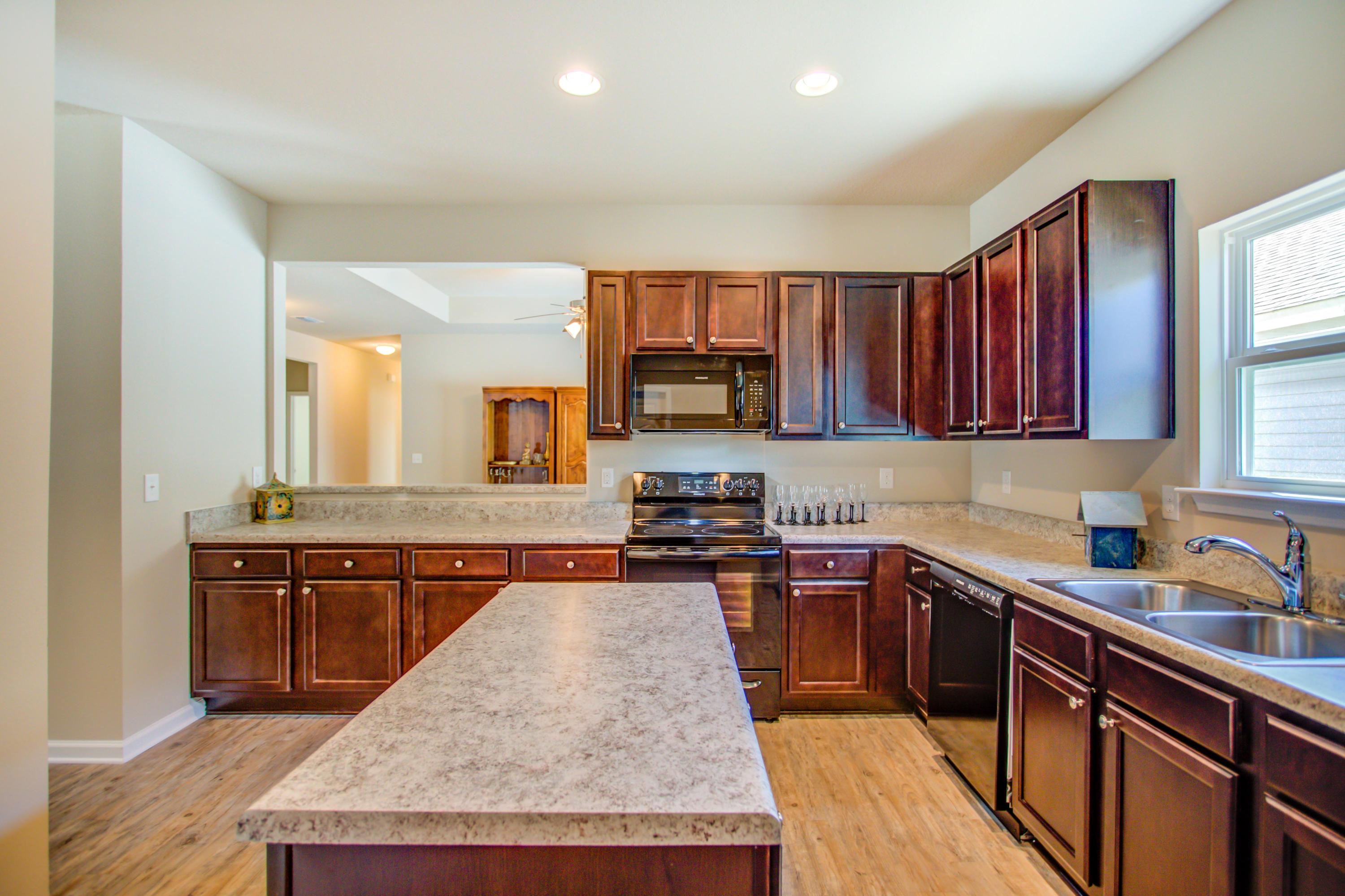 HAMMOCK BAY - Residential