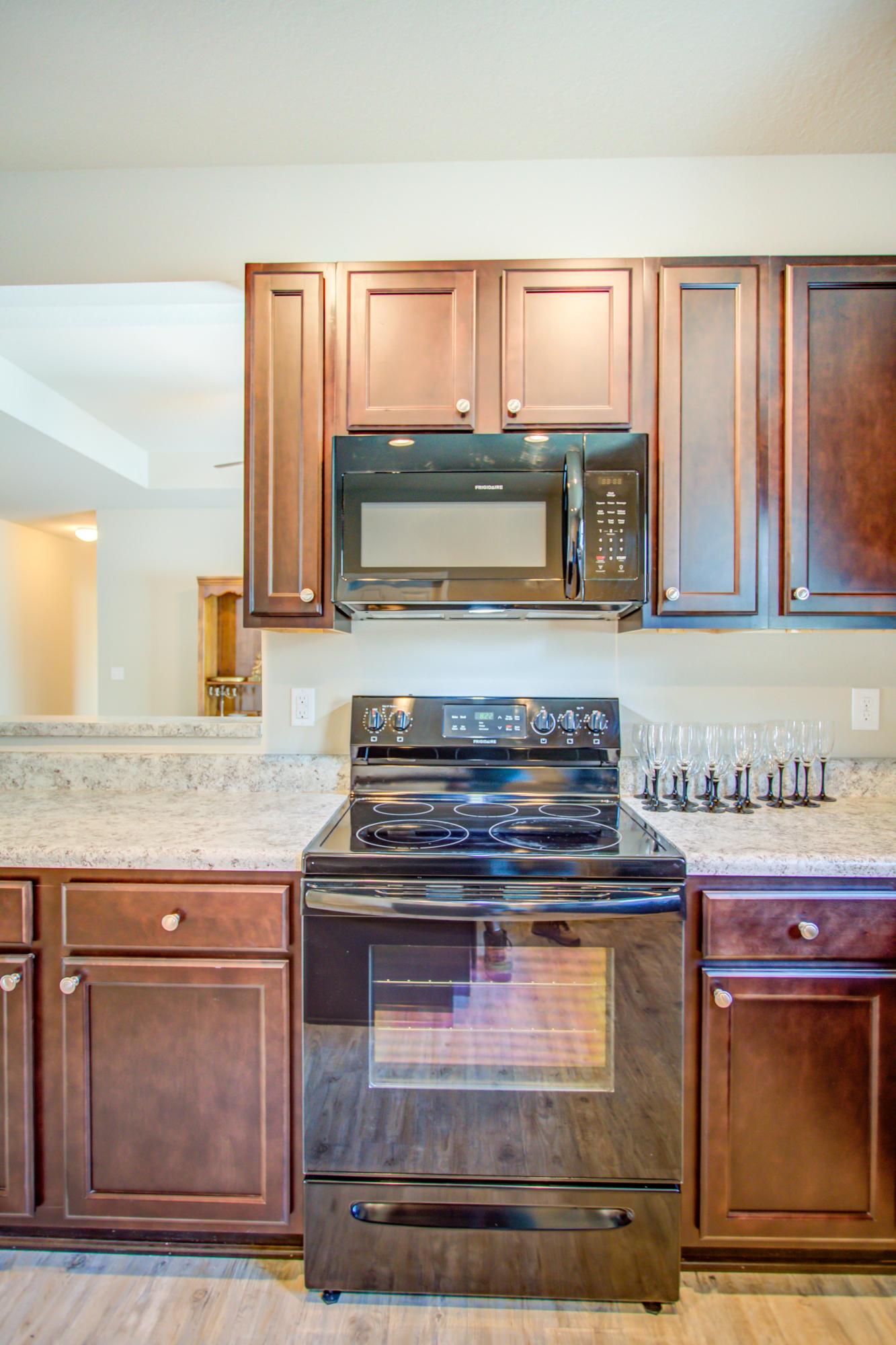 HAMMOCK BAY - Residential