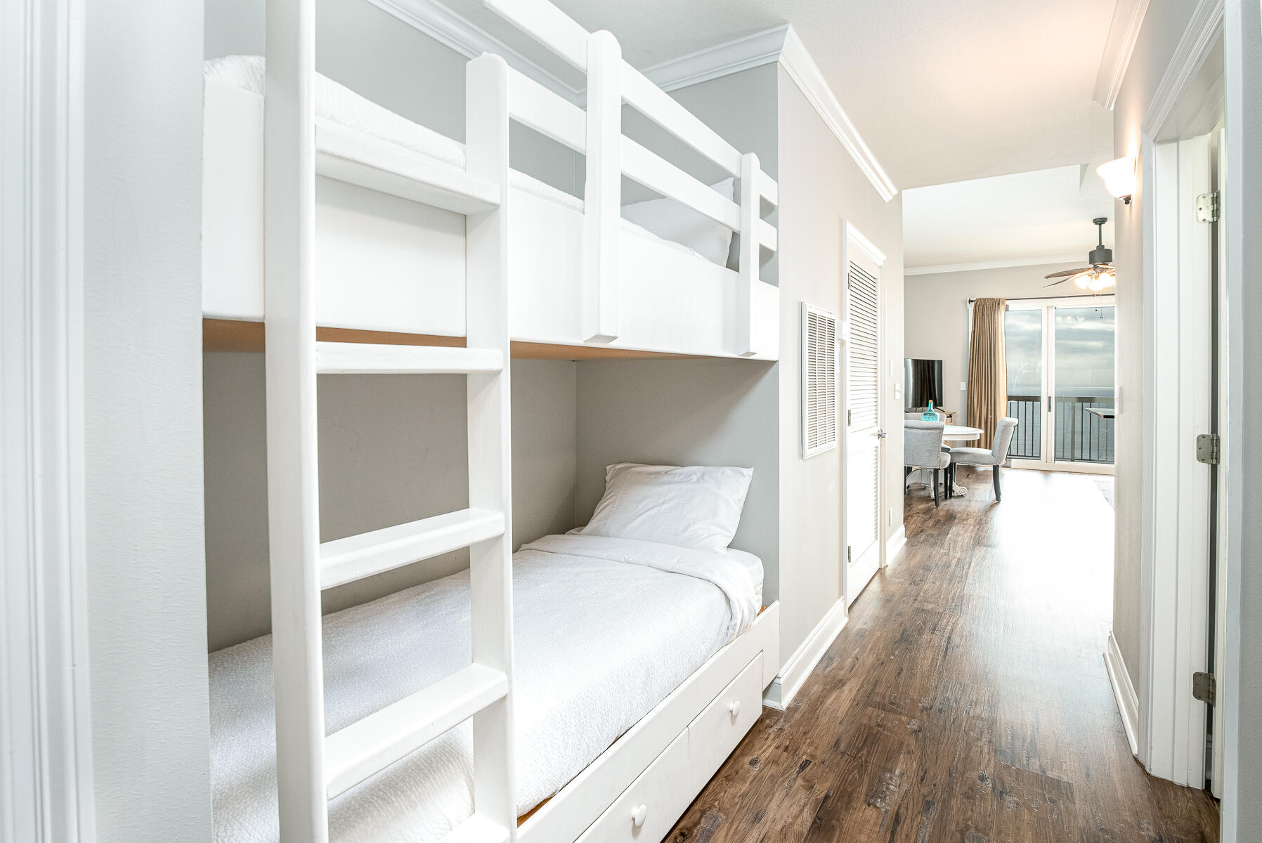 CALYPSO RESORT & TOWERS - Residential