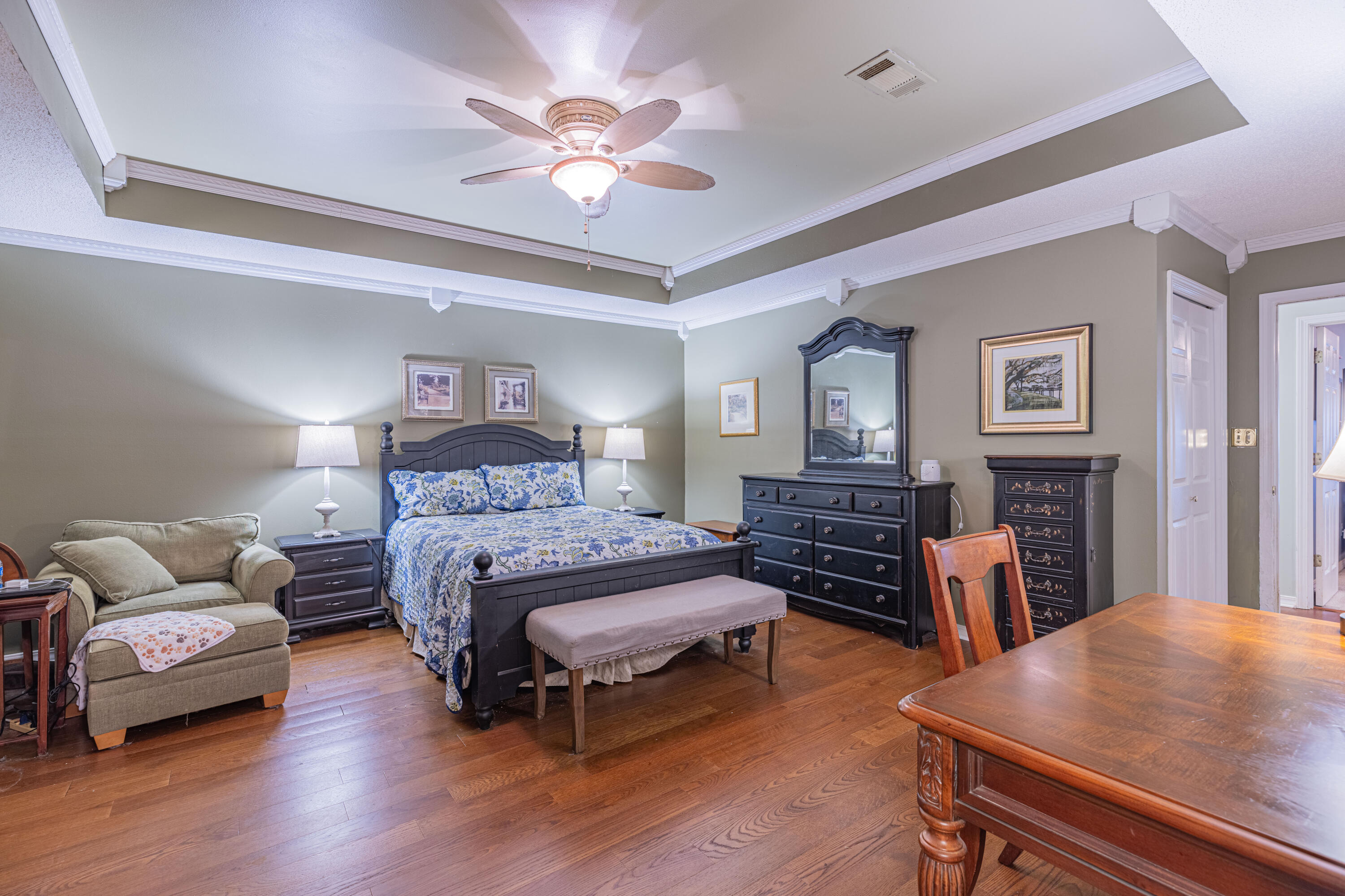 Steeple chase - Residential