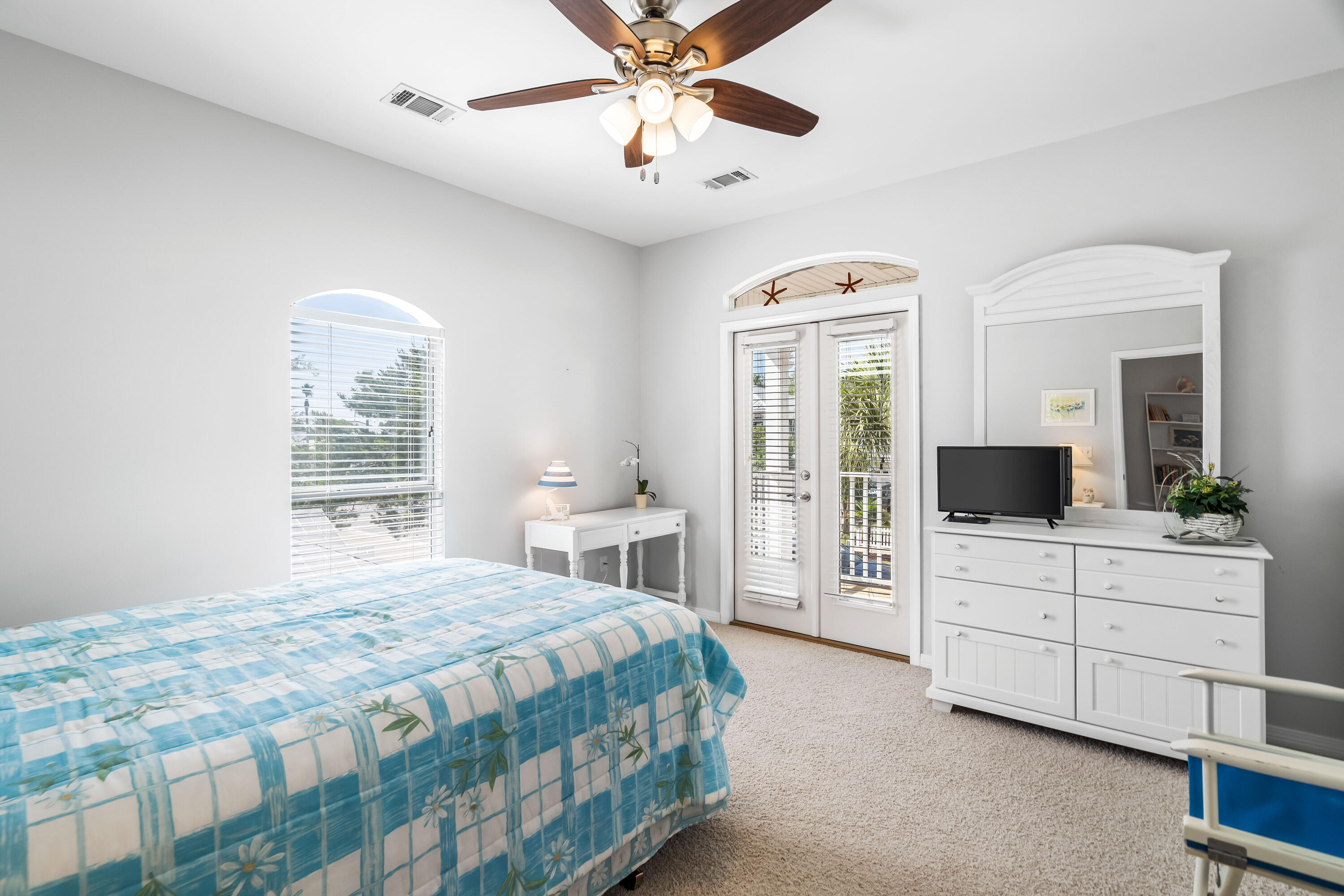 CRYSTAL BEACH COTTAGES PH 2 - Residential