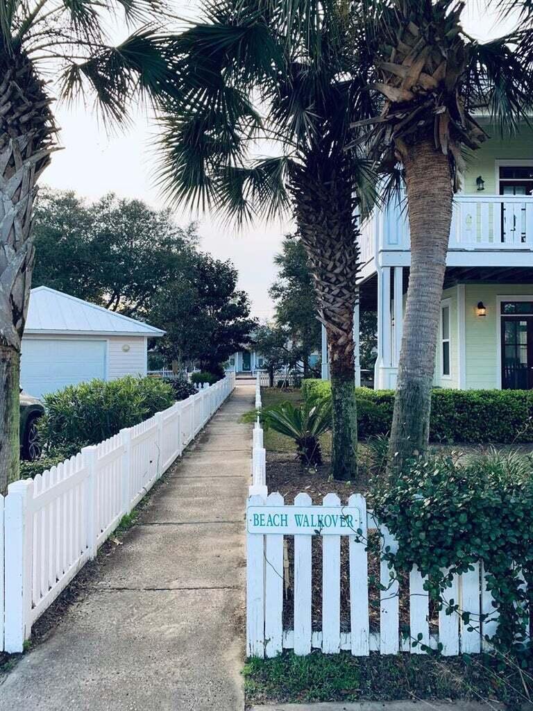 CRYSTAL BEACH COTTAGES PH 2 - Residential