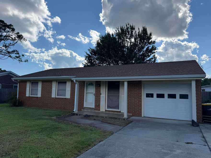 Short Sale - Lender Approval Required. 3 bed / 1.5 bath home in central Ft Walton Beach with some updates! Newer windows, 2008 water heater, 2011 HVAC, blown-in insulation, new ducts/vents, and fully re-wired in 2018. Roof (2005) will need replacement for insurance purposes. Renovation loans or escrow may be options--submit an as-is offer to find out. Just a few blocks from the Recreation Center, 5 mintutes to beaches, shopping, dining & entertainment. Hurlburt Field & Eglin AFB are less than 10miles.