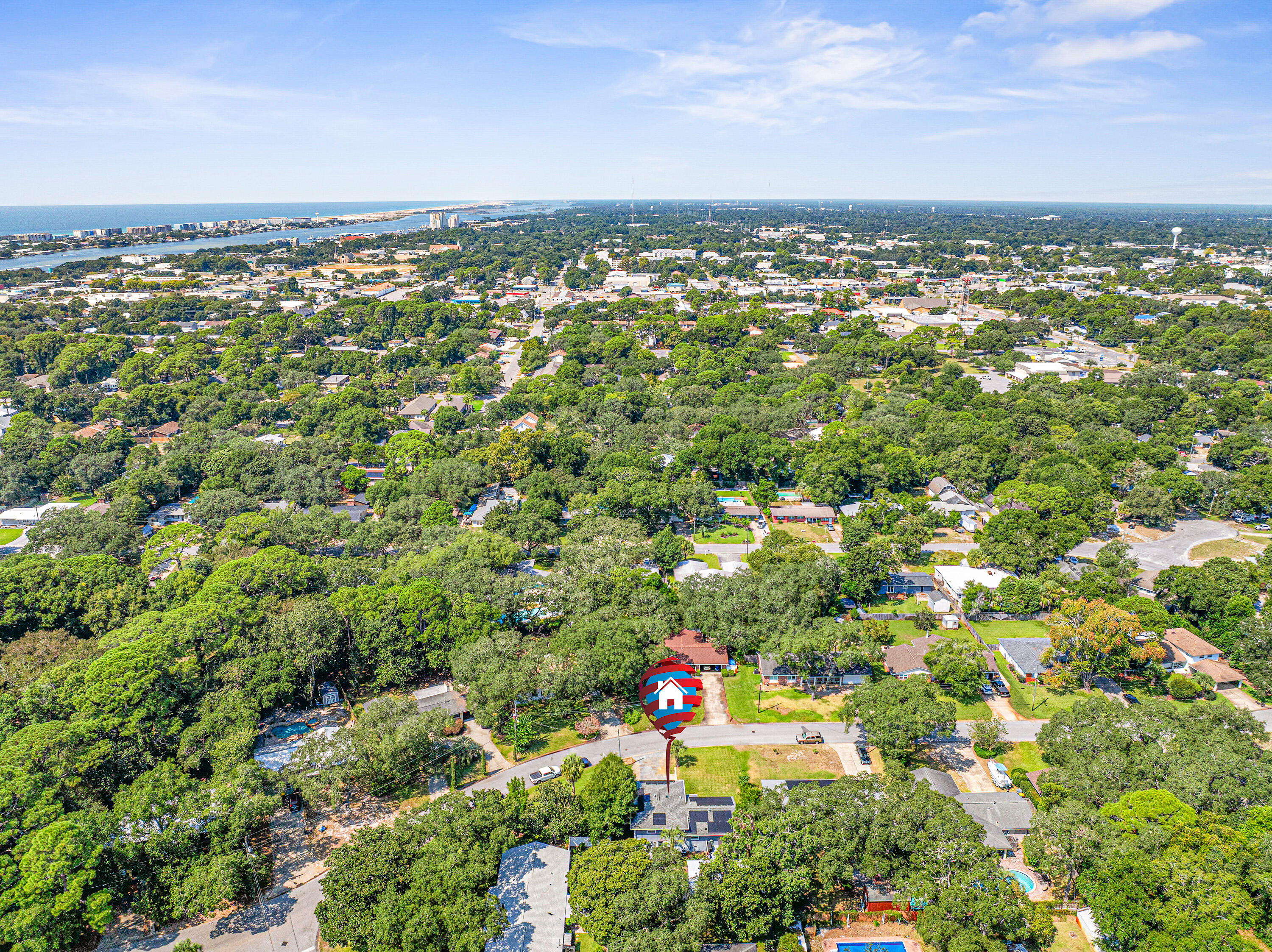 VILLA RUSS PARK - Residential