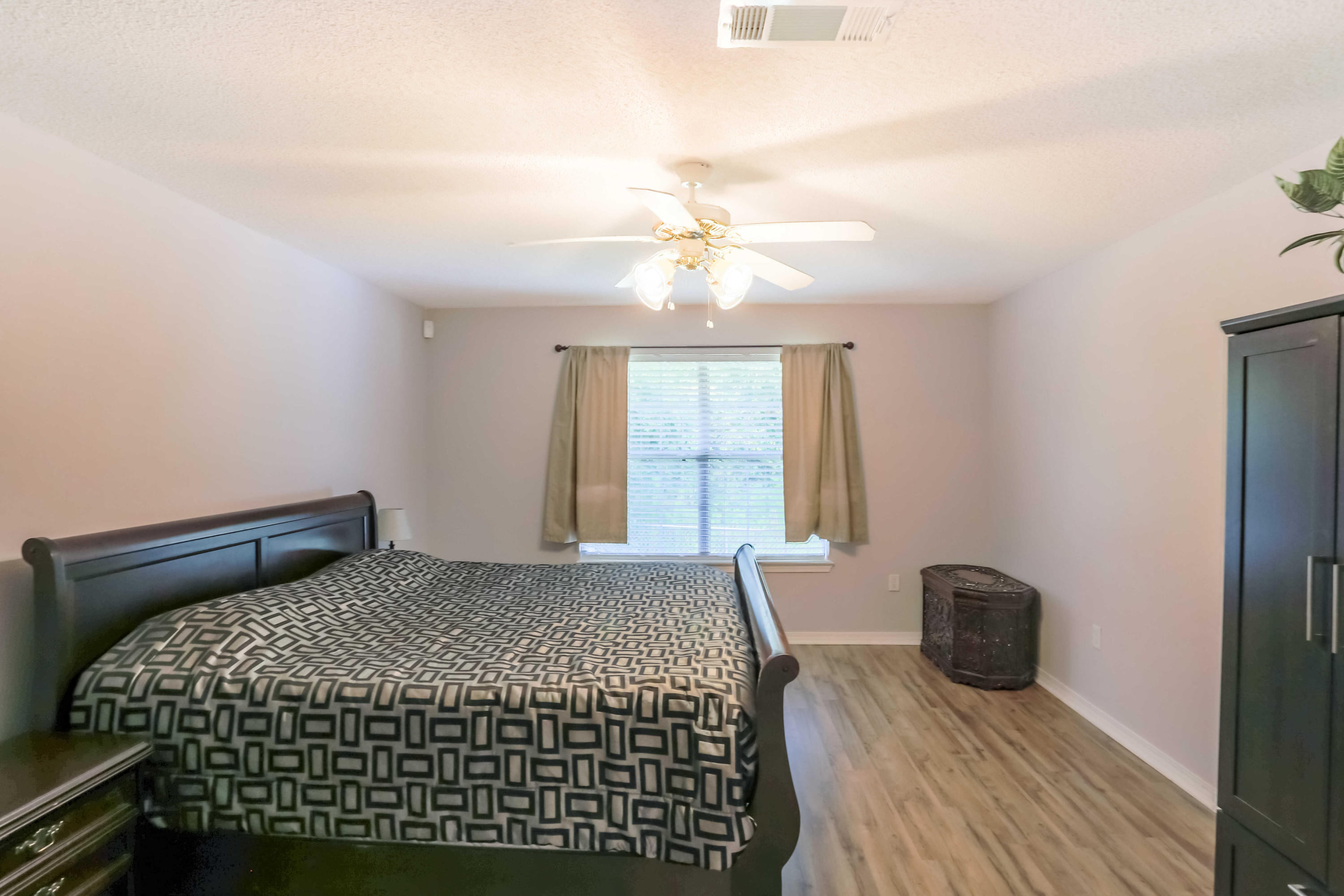 FOXWOOD ADDITION S/D - Residential