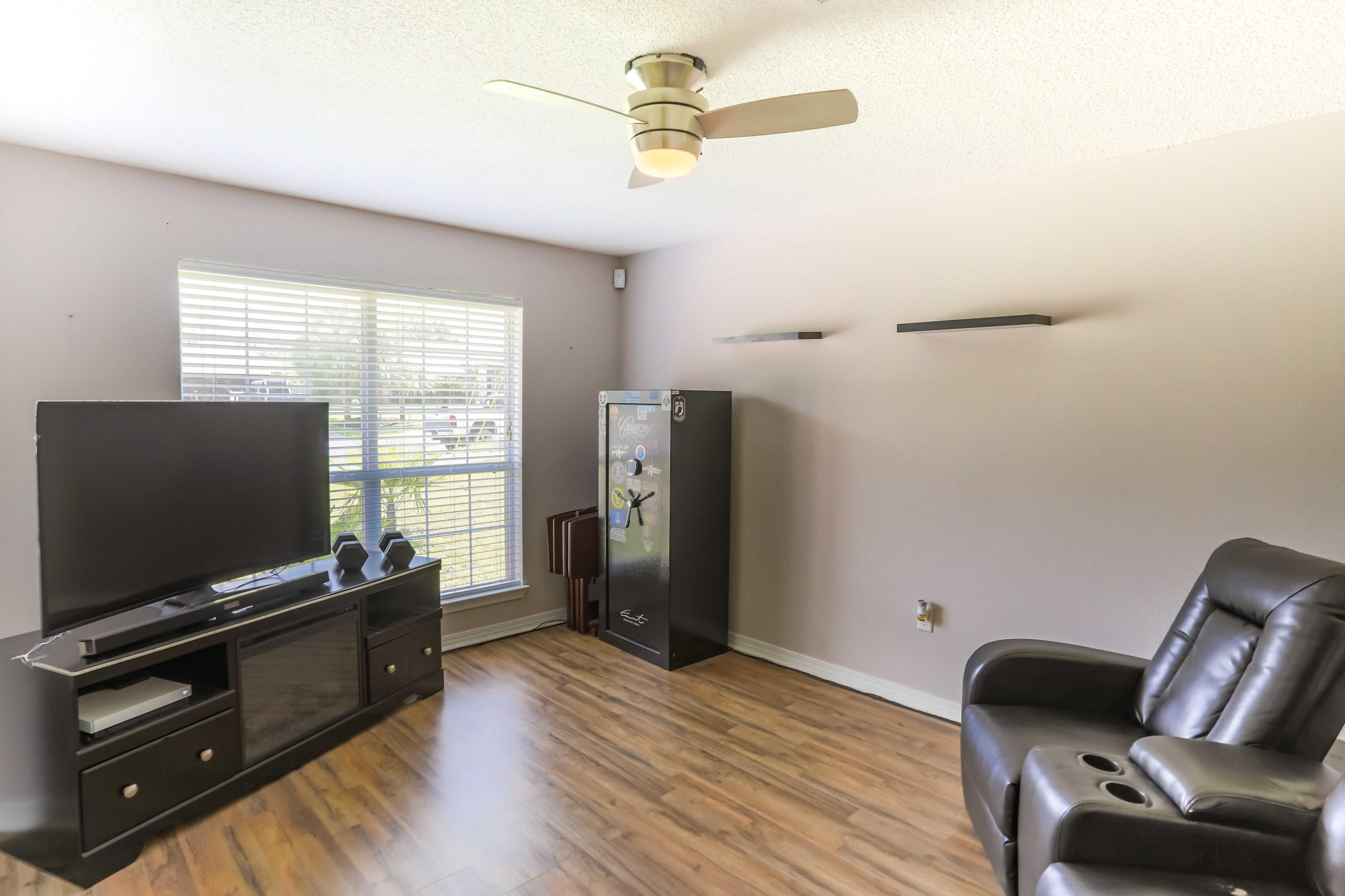 FOXWOOD ADDITION S/D - Residential