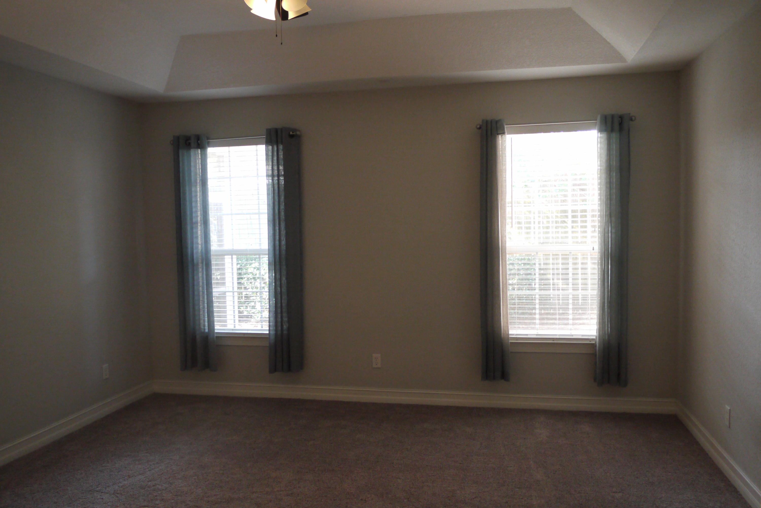 Diamond Lakes - Residential