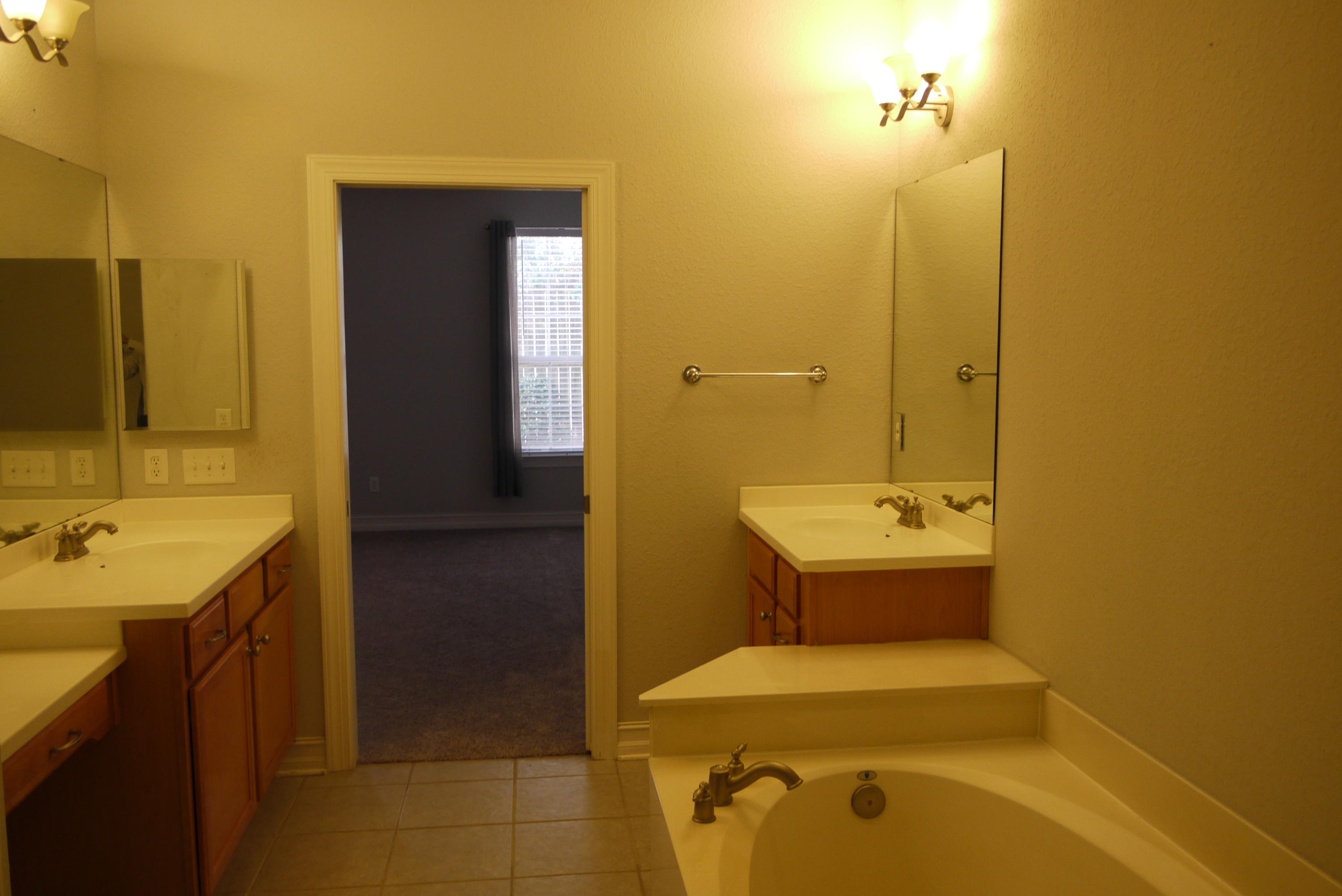 Diamond Lakes - Residential
