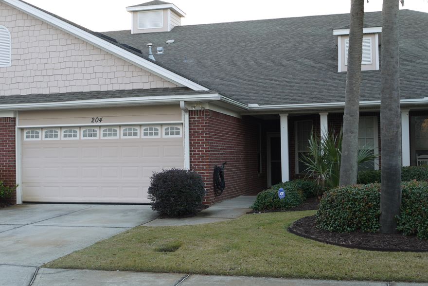 Great location in the middle of Destin! Walk to Morgan's Sports Complex, Henderson Beach, grocery shopping, restaurants and the dog park. Short drive to the elementary school and the middle school. This town home is modern, with an open living plan, a gas fireplace, a big walk in master closet, double vanity master bath, separate bath and shower and stainless steel appliances. Washing machine and dryer included with the sale. The screened in brick patio is perfect for enjoying the outdoors.