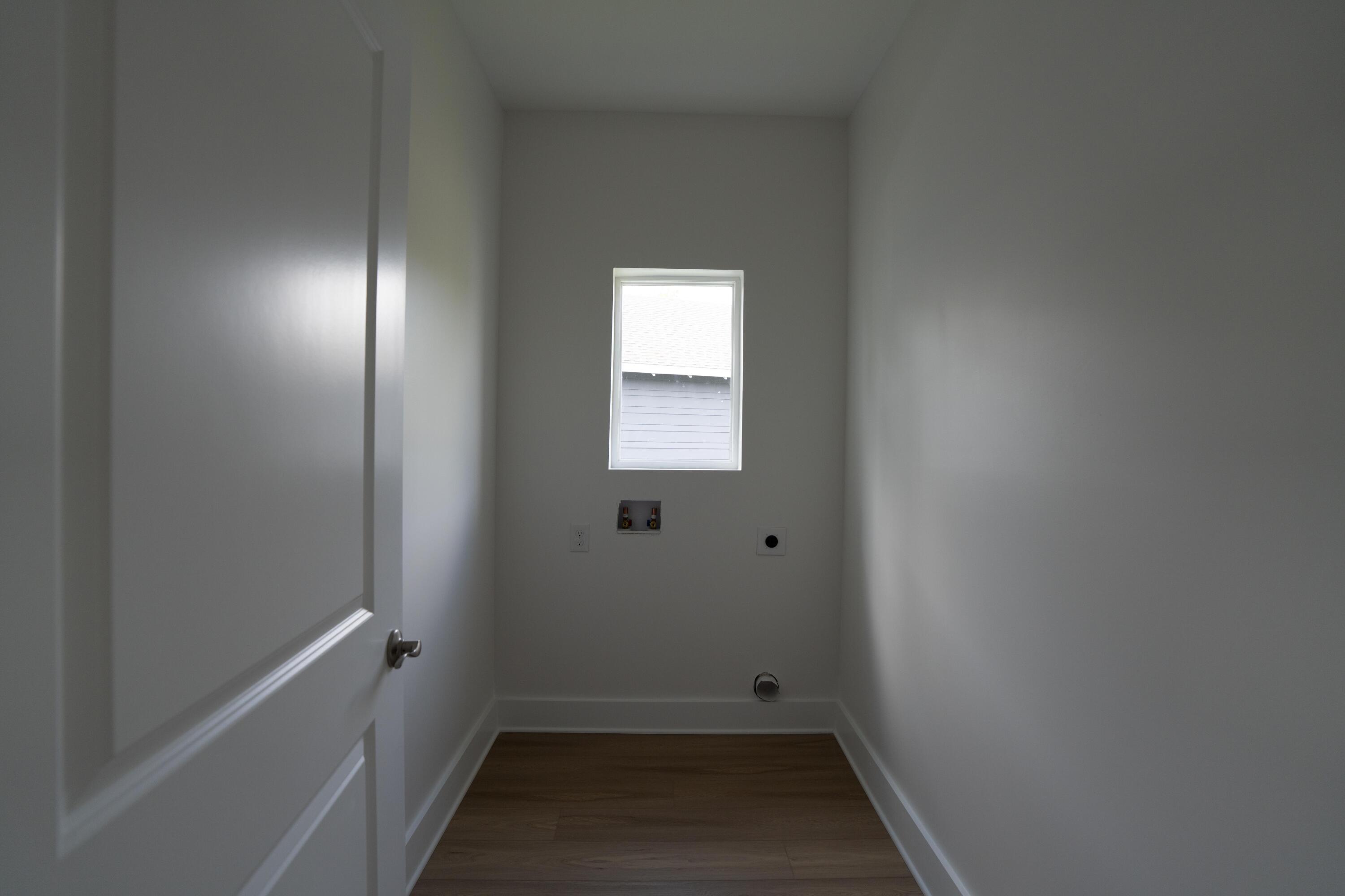 SACRED OAKS PH 2 - Residential Lease