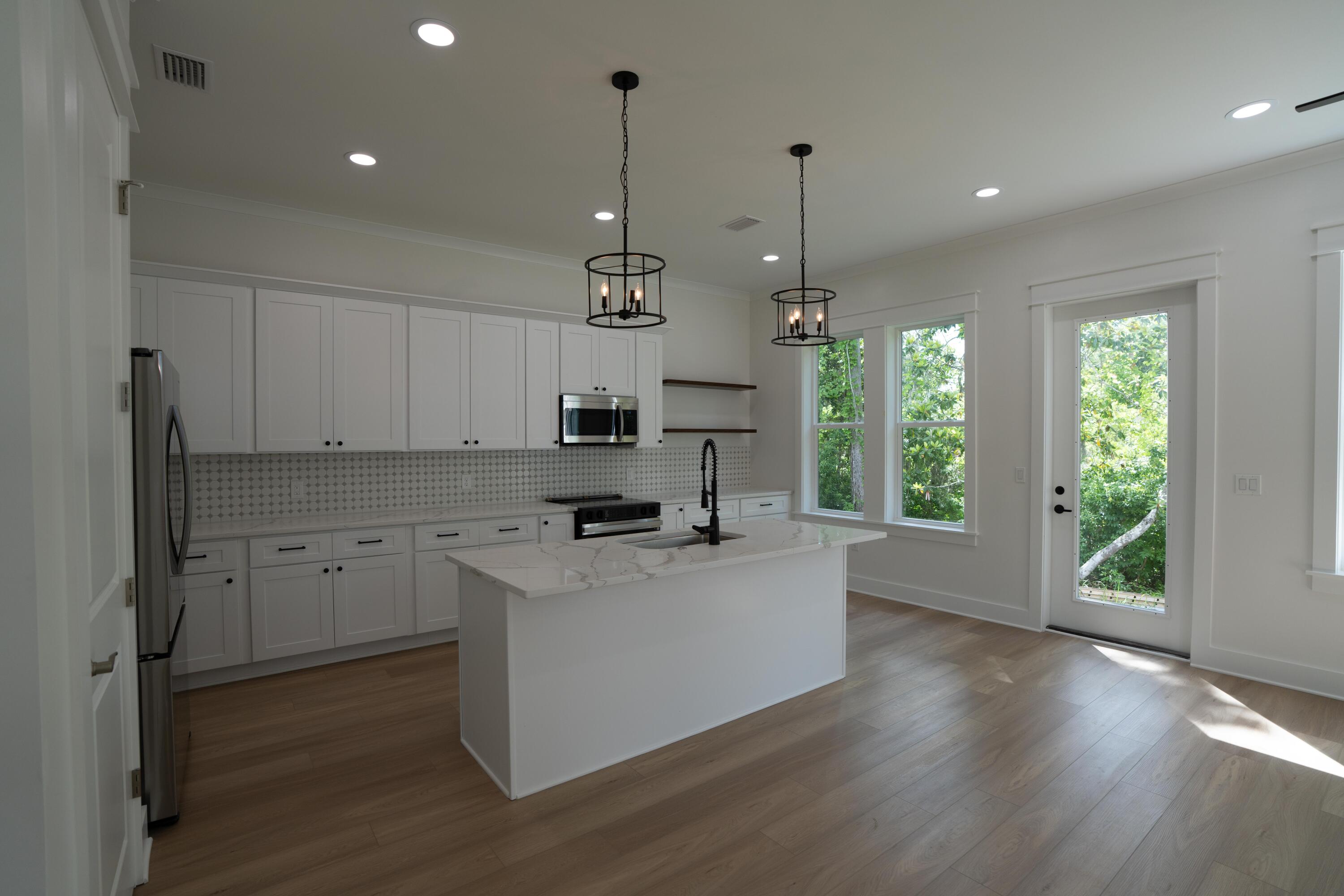 SACRED OAKS PH 2 - Residential Lease