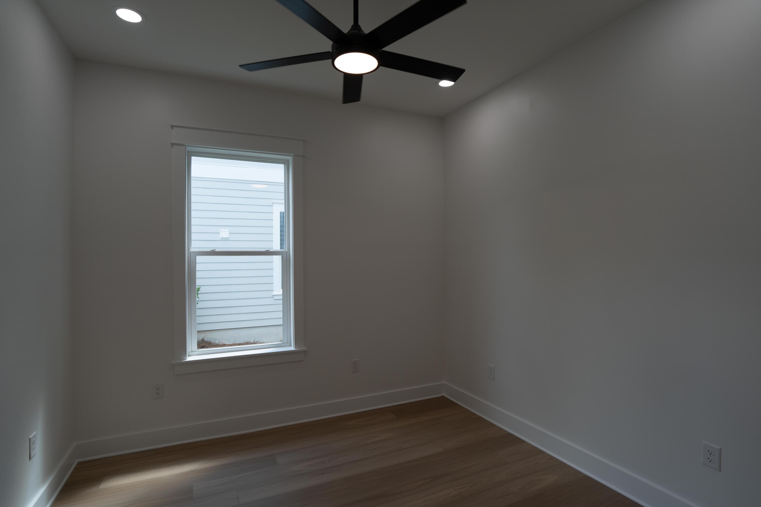 SACRED OAKS PH 2 - Residential Lease