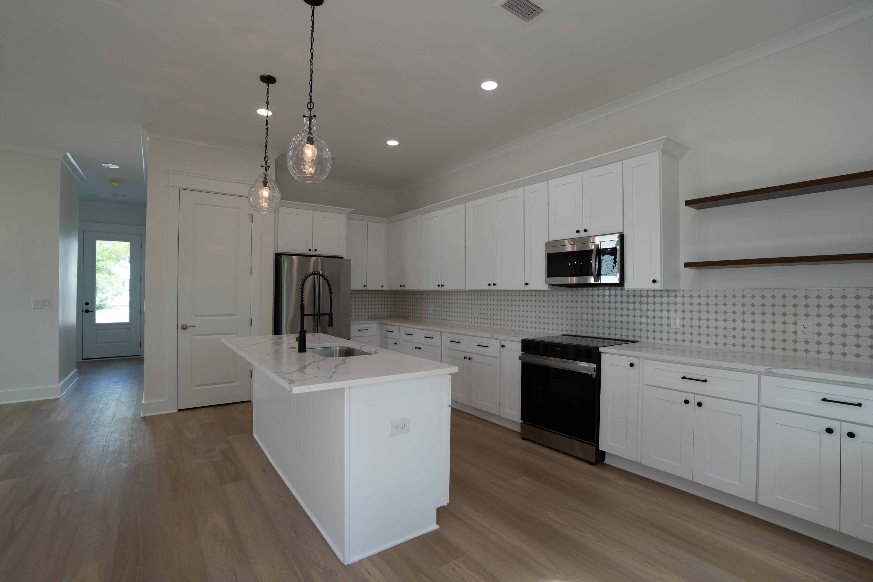 SACRED OAKS PH 2 - Residential Lease