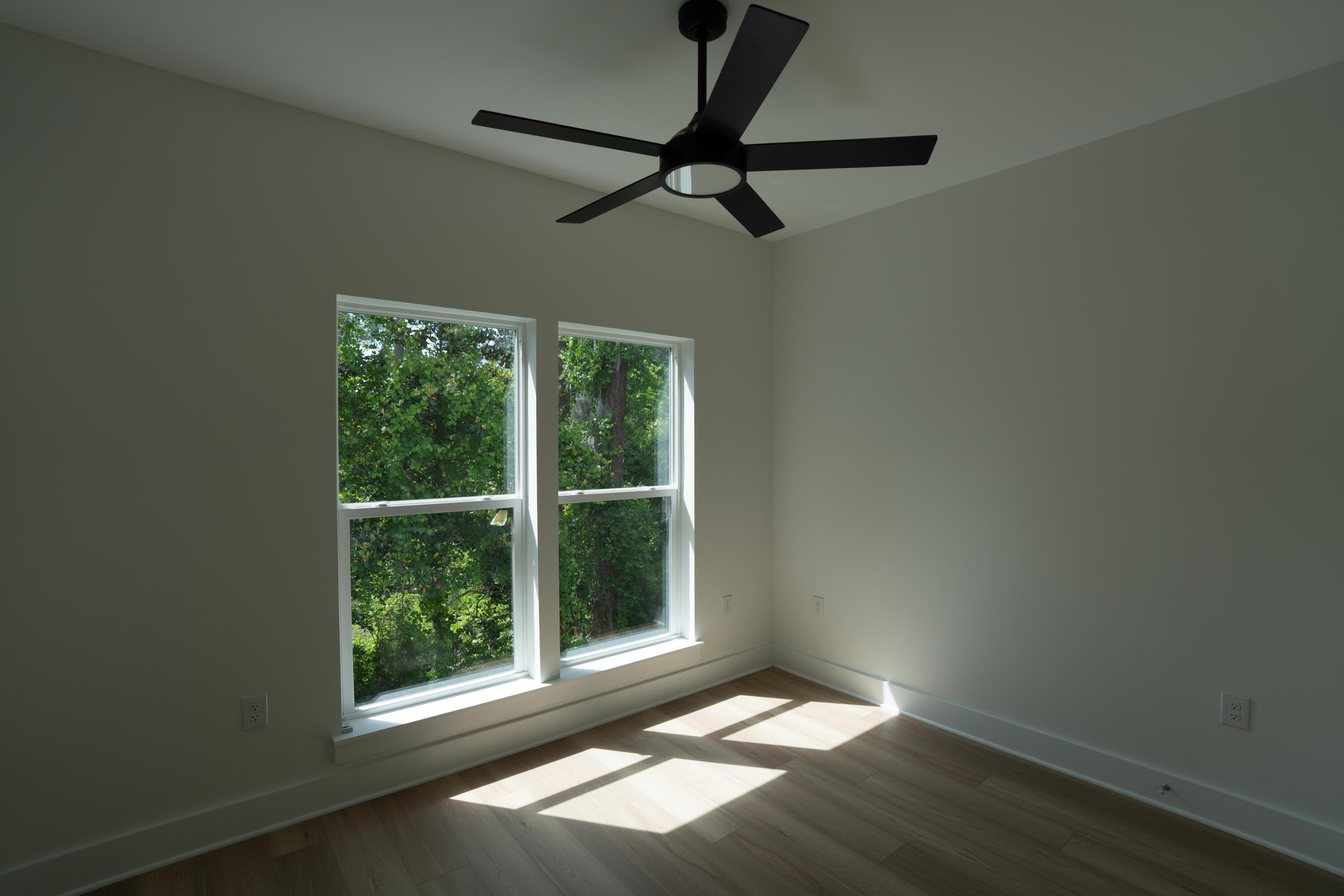 SACRED OAKS PH 2 - Residential Lease
