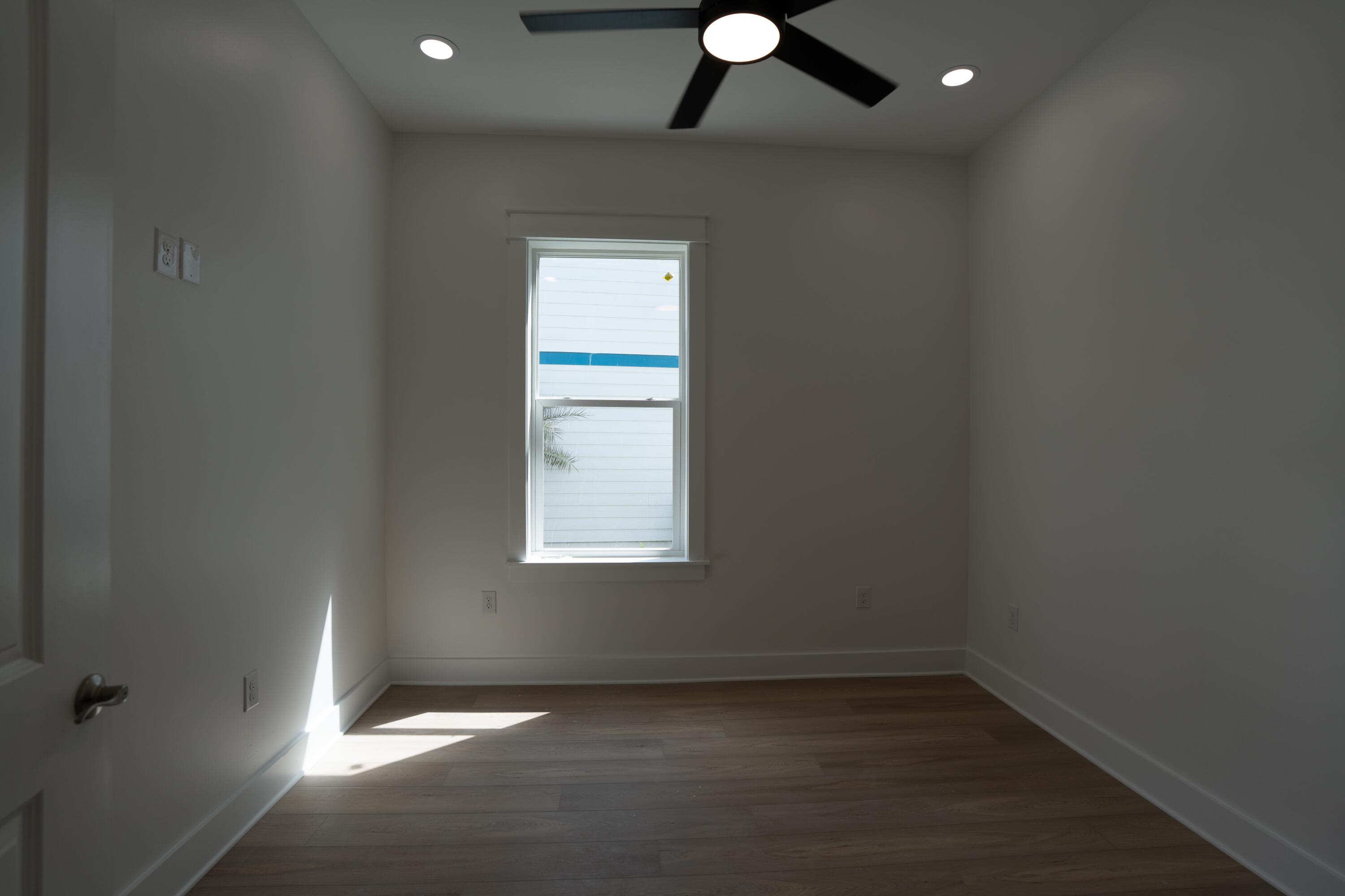 SACRED OAKS PH 2 - Residential Lease