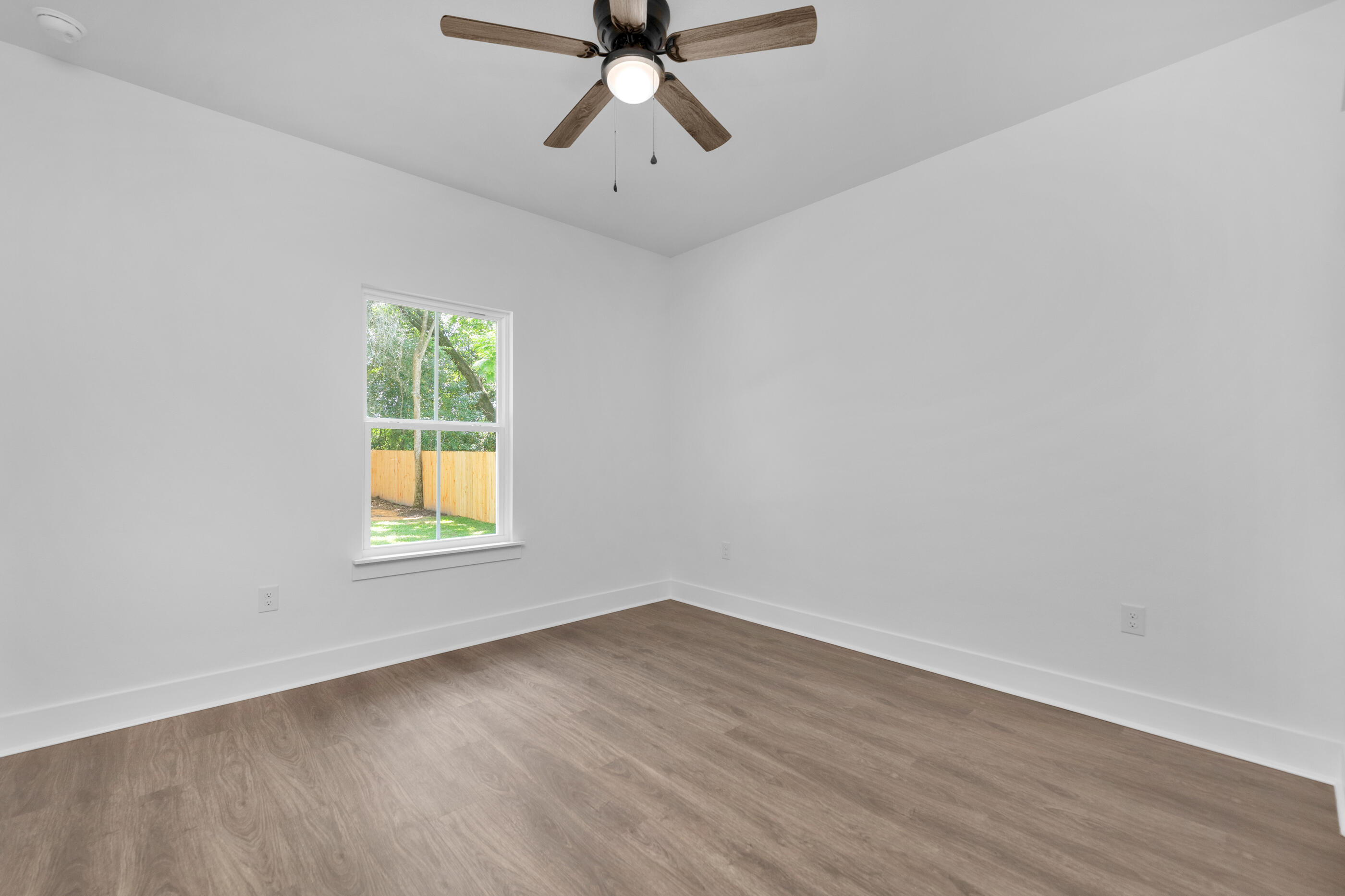 CRESTVIEW - Residential