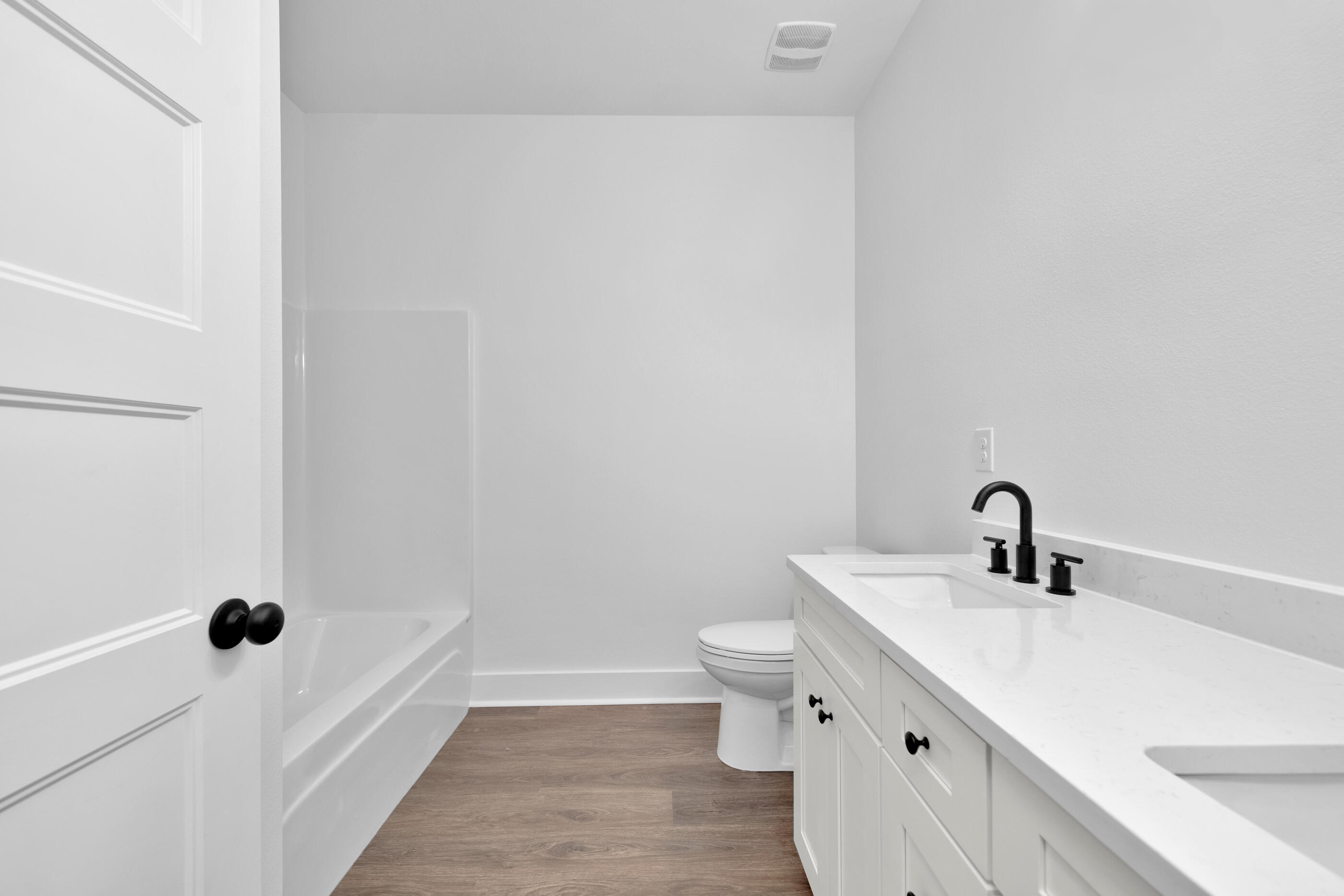 CRESTVIEW - Residential