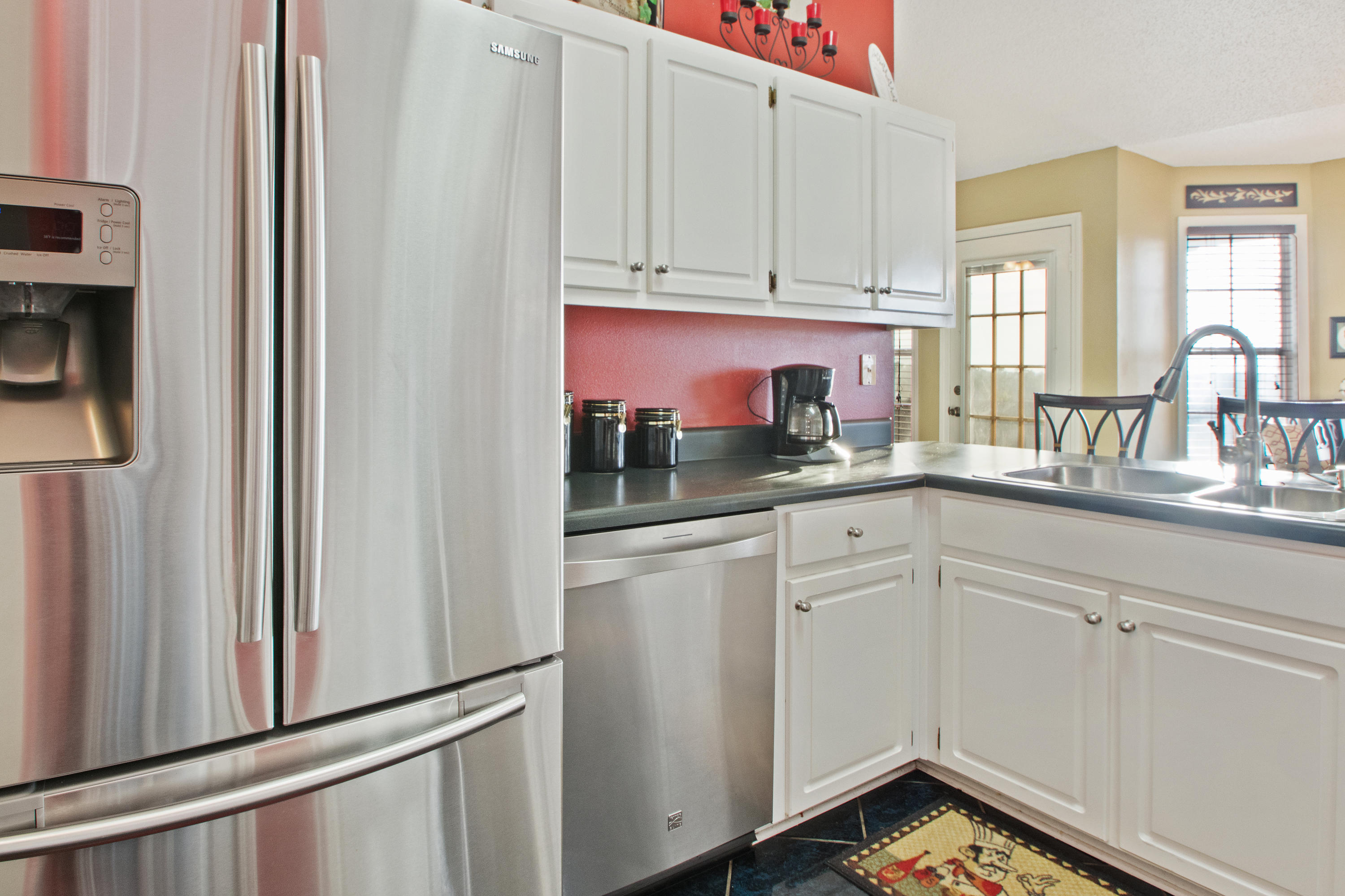 RIVERCHASE PH II - Residential