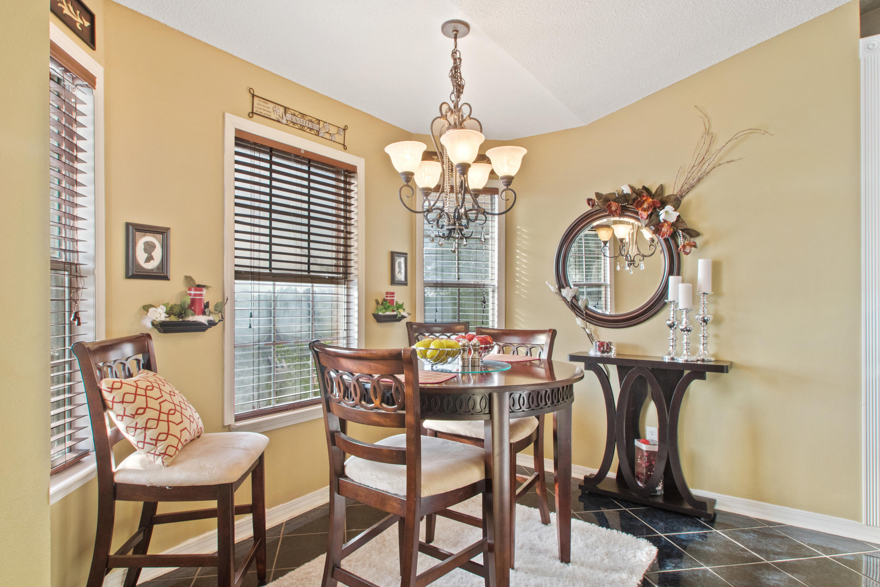 RIVERCHASE PH II - Residential