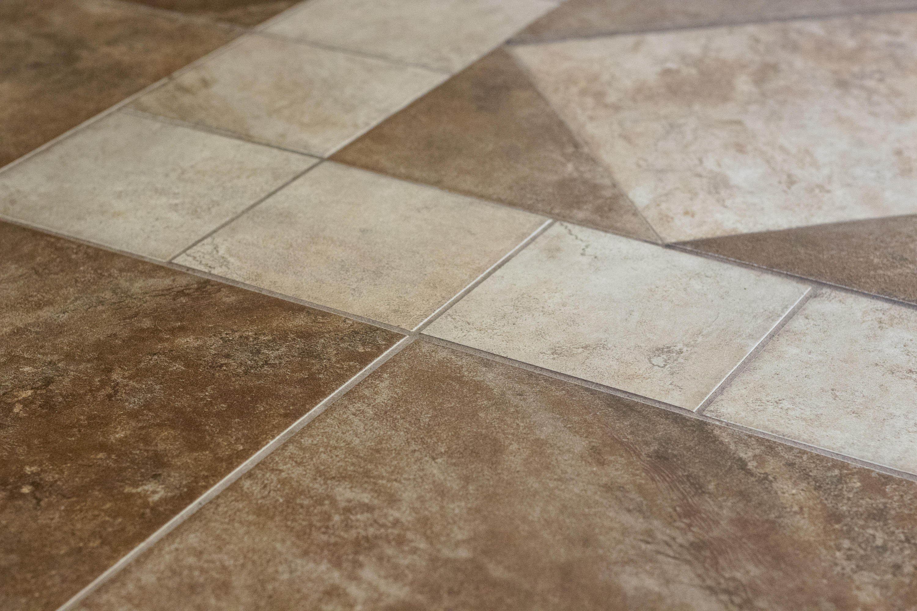 RIVERCHASE PH II - Residential