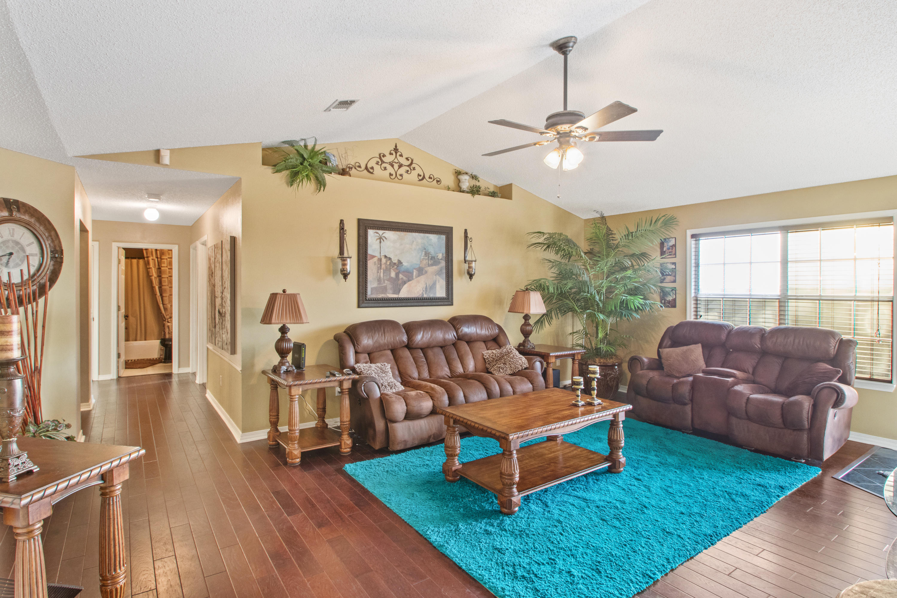 RIVERCHASE PH II - Residential