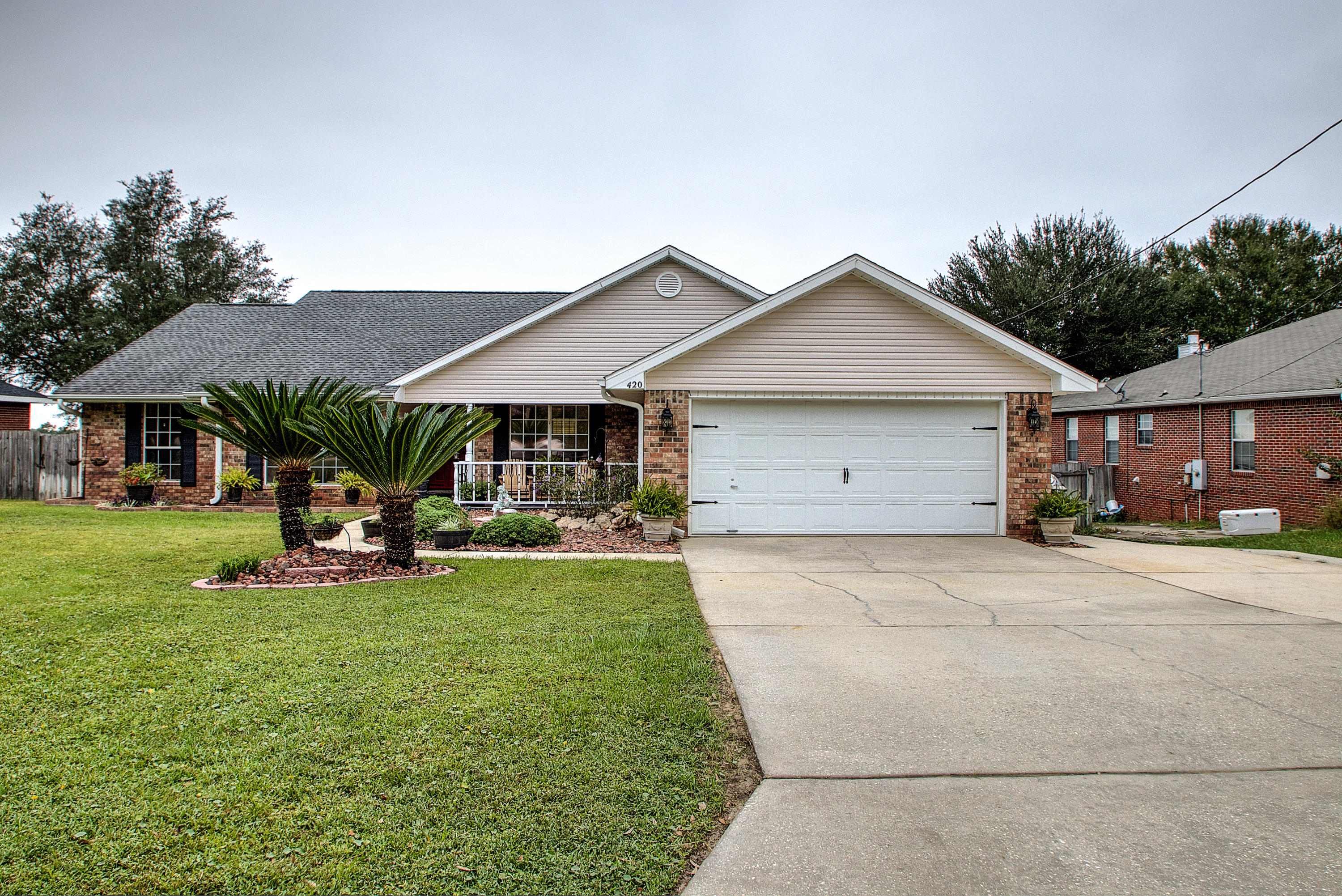 RIVERCHASE PH II - Residential